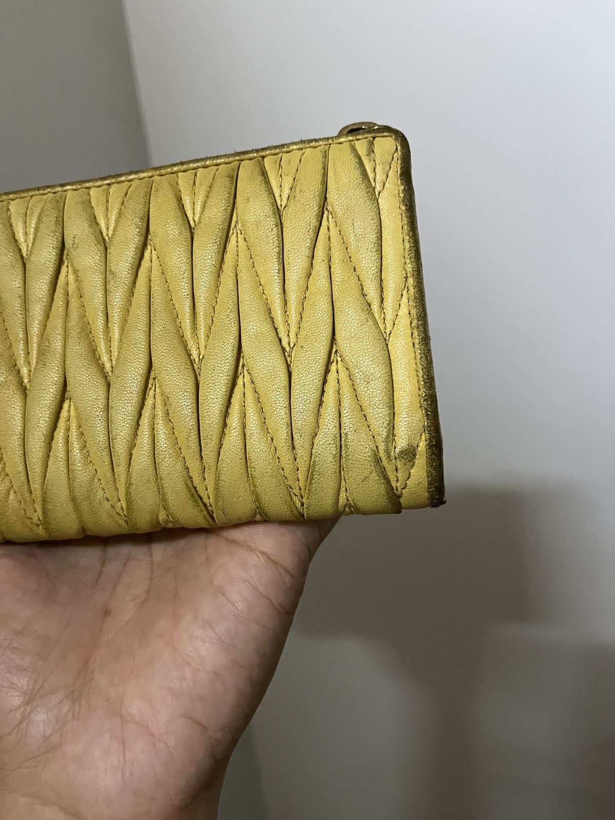 Miu Miu Miu Miu Matelassé Pleated Size ONE SIZE - 7 Thumbnail