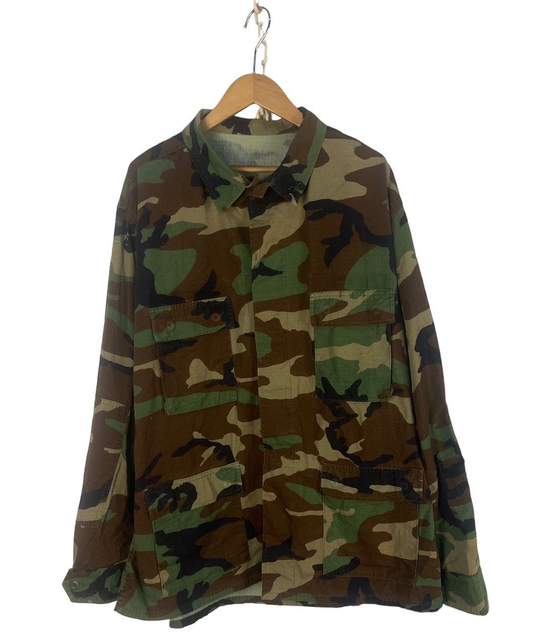 Vintage Vintage us army woodland button up jacket Size US XL / EU 56 / 4 - 1 Thumbnail