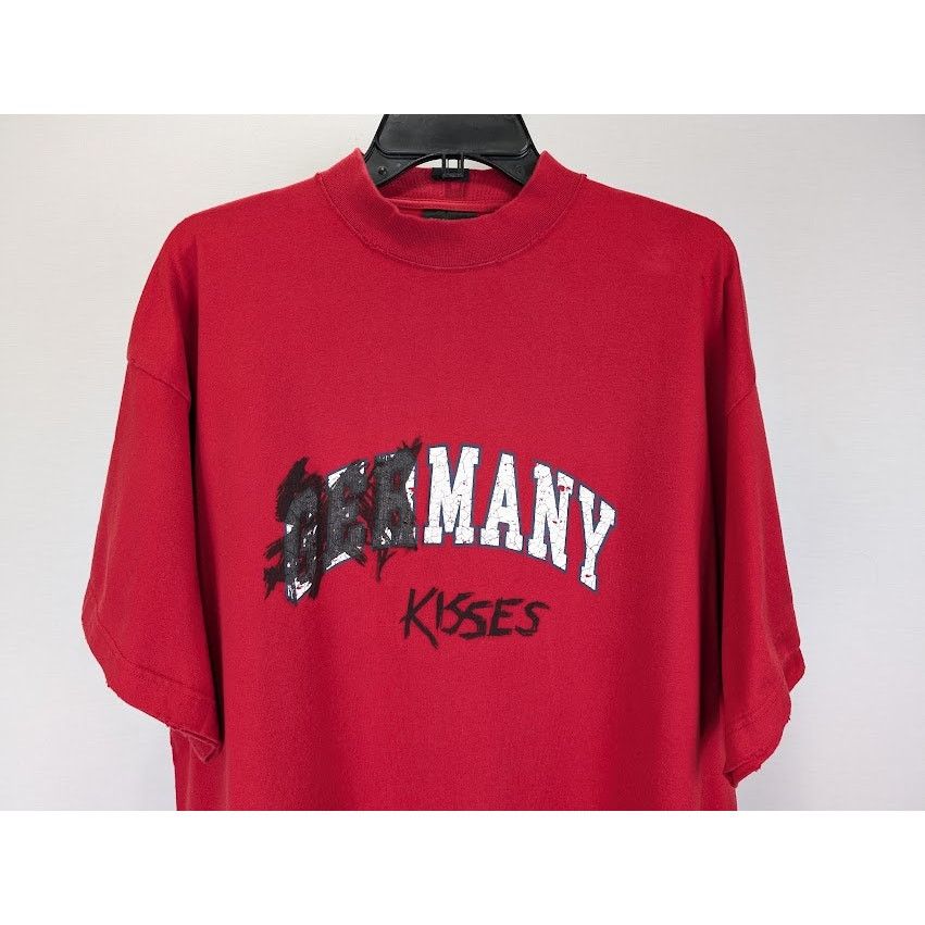 Balenciaga o1rshd1 Oversized T-Shirt in Faded Red Size US M / EU 48-50 / 2 - 5 Thumbnail