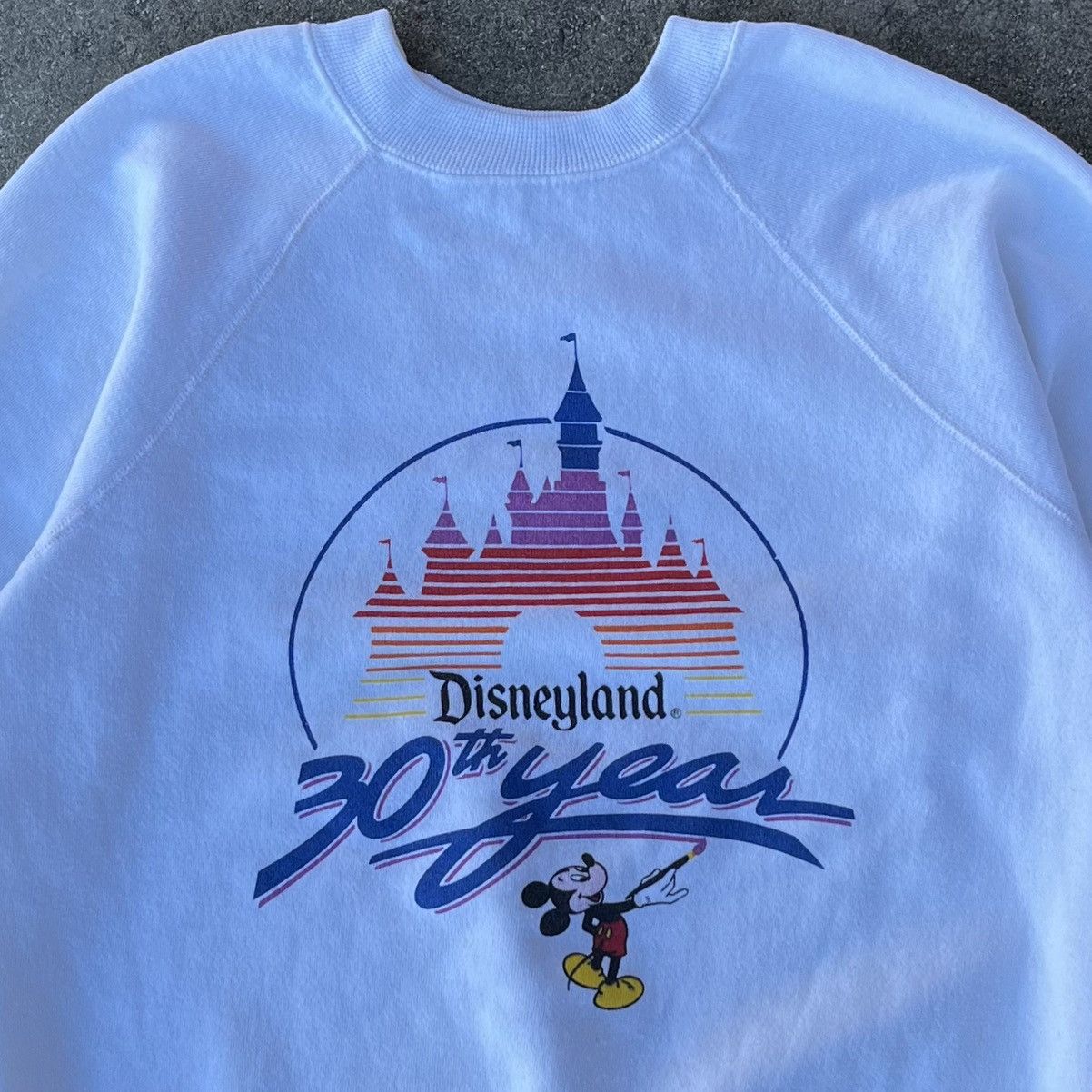 Disney × Mickey Mouse × Vintage Vintage 1985’ Disneyland 30th Year Anniversary Crewneck Sz M Size US M / EU 48-50 / 2 - 1 Thumbnail