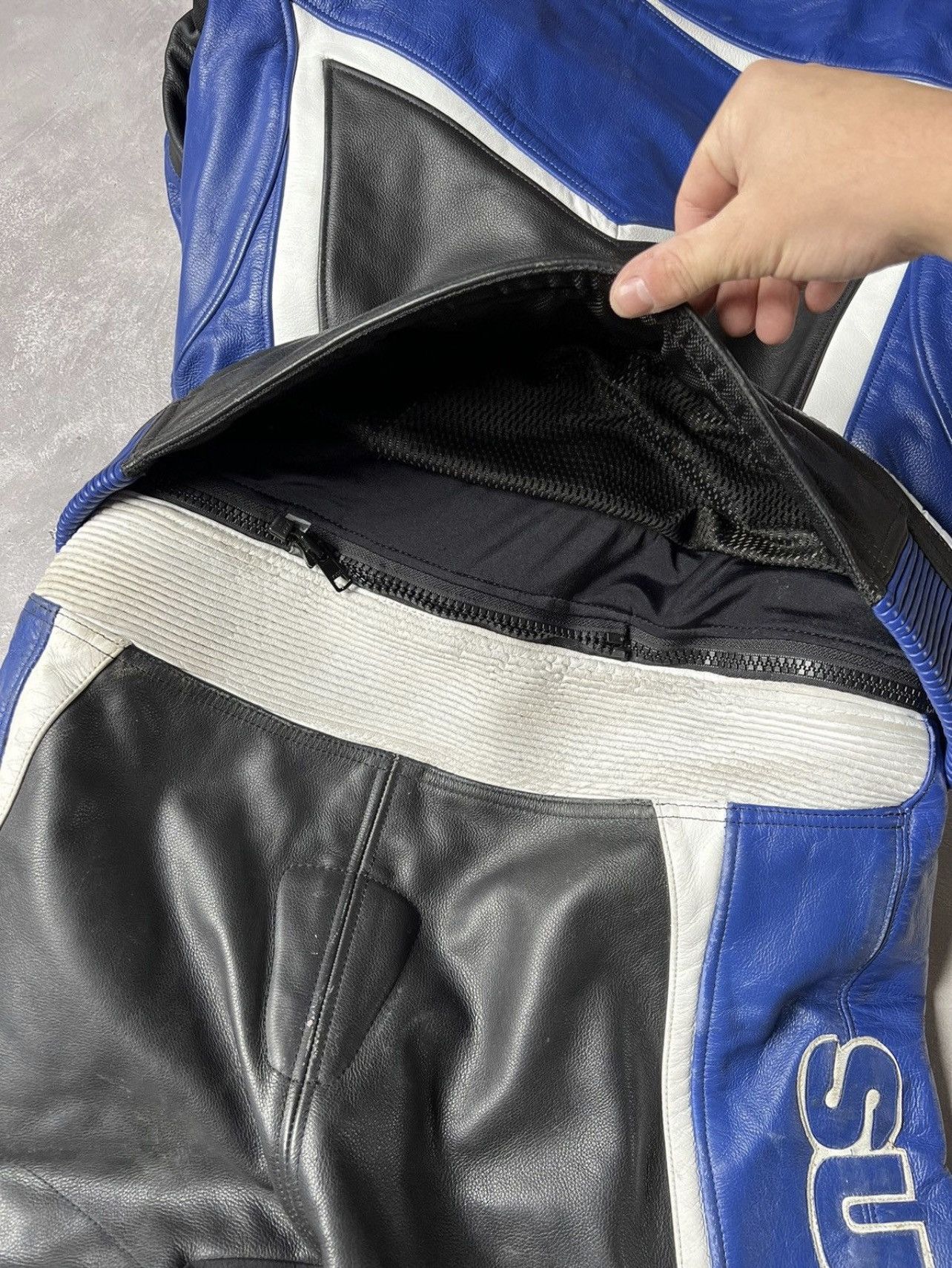Other Vintage Suzuki Leather Moto Racing Set(jacket+pants) Size US XL / EU 56 / 4 - 24 Thumbnail