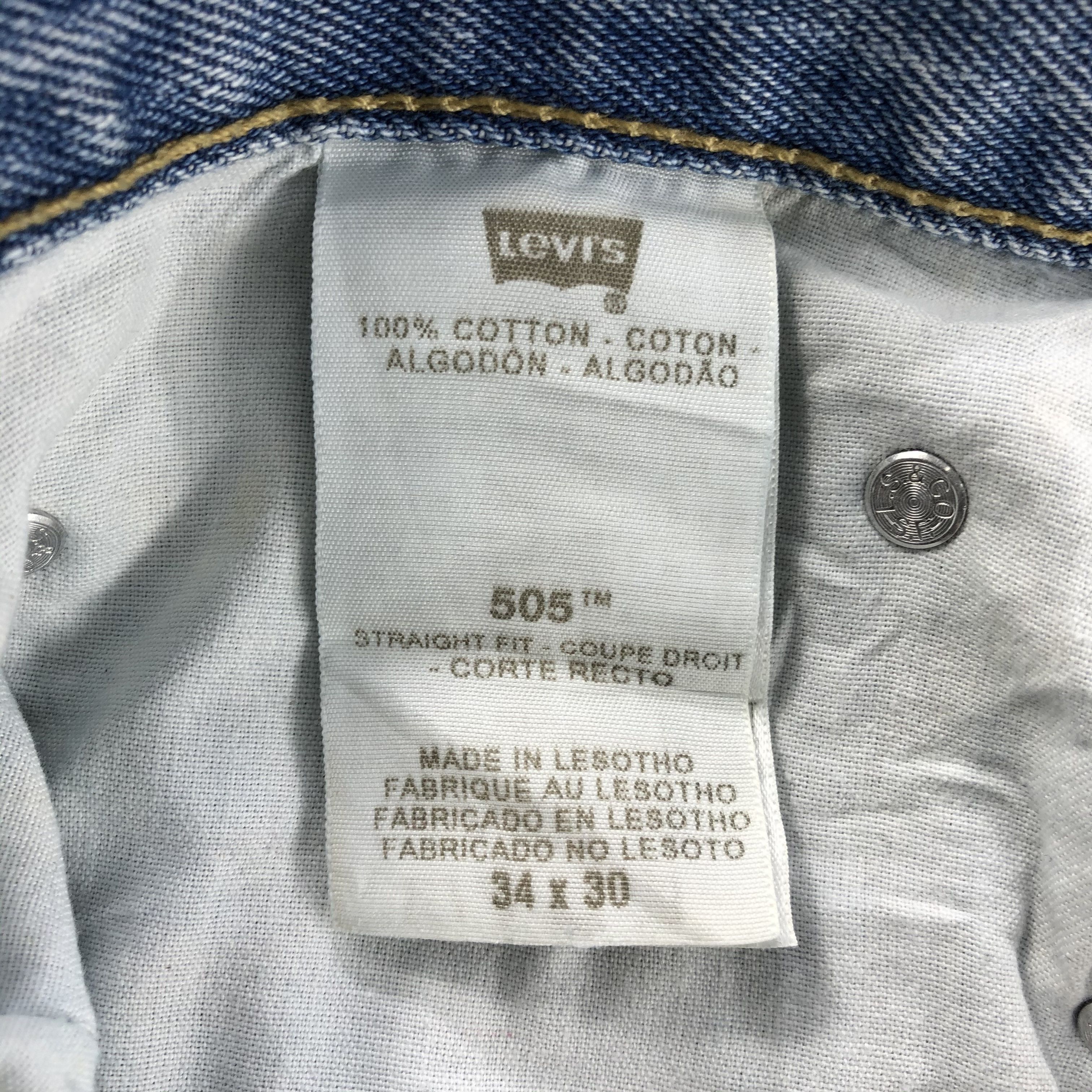 Levi's Vintage Light Wash Levis 505 Jeans-J1265 Size US 35 - 9 Thumbnail