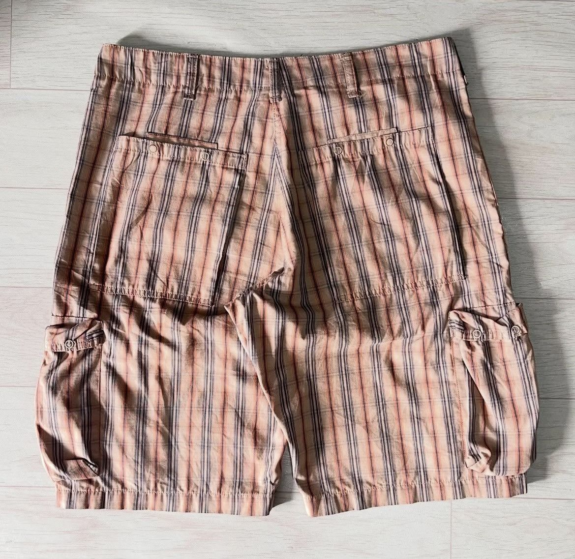 Stussy 00s stussy plaid multipocket short Size US 32 / EU 48 - 2 Thumbnail
