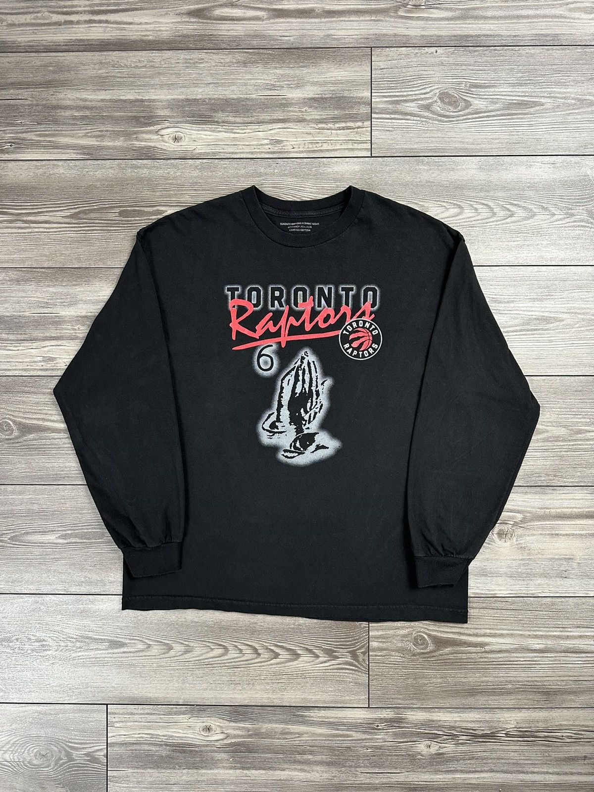 NBA × October's Very Own OVO x Toronto Raptors Drake Night 2016 Longsleeve Shirt Size US XL / EU 56 / 4 - 1 Thumbnail