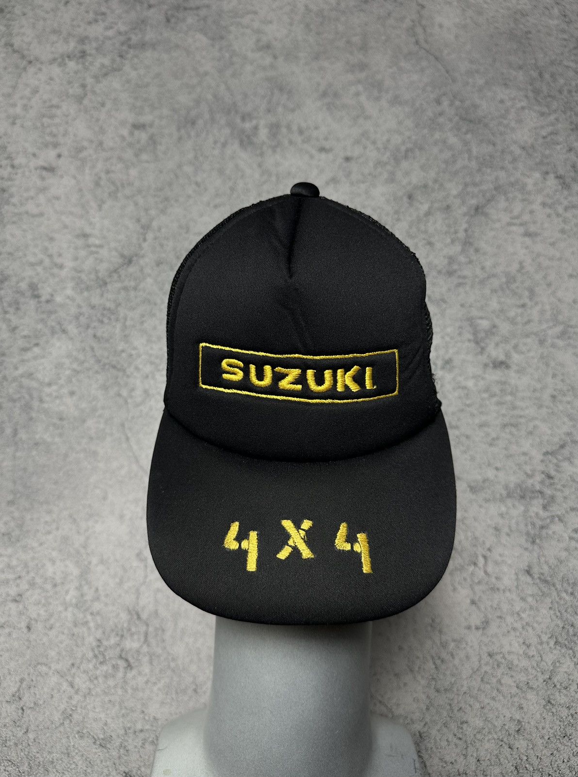 Vintage Vintage Suzuki 4x4 Racing Trucker Cap Size ONE SIZE - 1 Thumbnail