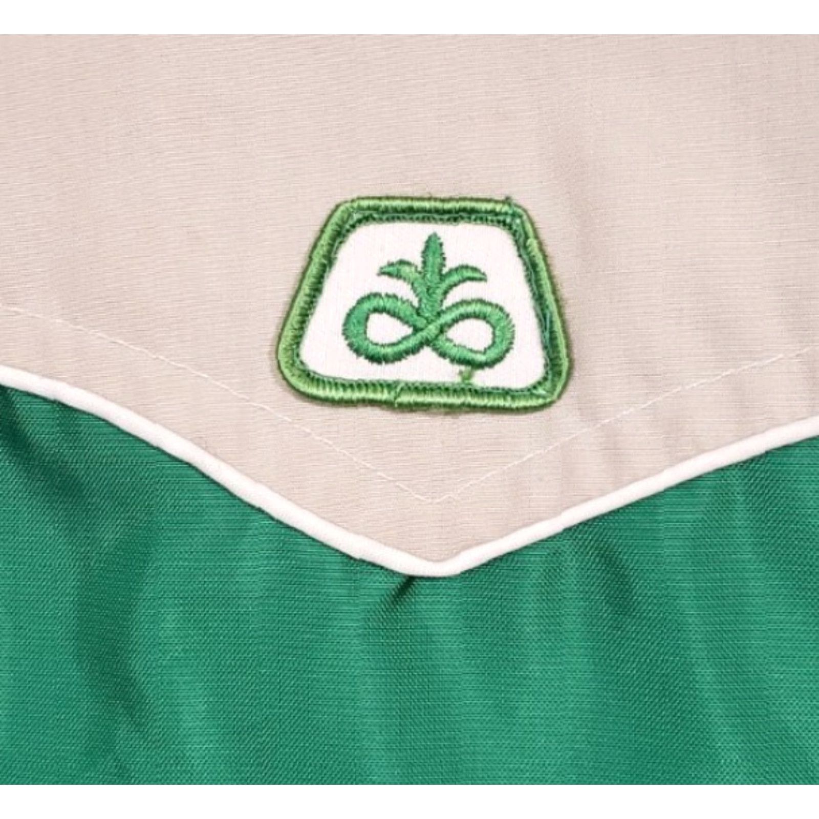 Vintage VINTAGE Swingster Pioneer Seed Full Zip Satin Jacket Men L Green USA Swingster Pioneer Seed Full Zip Satin Jacket Mens Large Green USA Jacket Size US L / EU 52-54 / 3 - 4 Thumbnail