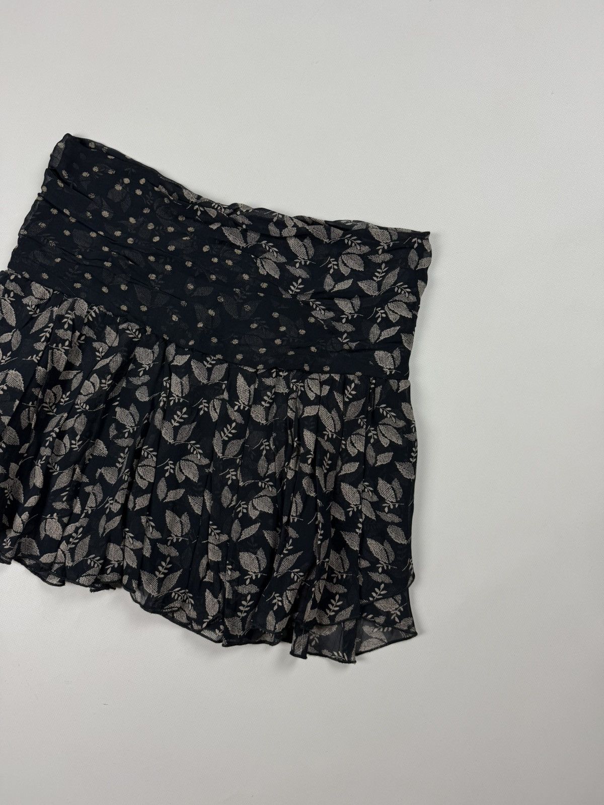 Isabel Marant Etoile Isabel Marant Etoile Floral Pattern Viscose Mini Skirt Size 26" / US 2 / IT 38 - 6 Thumbnail