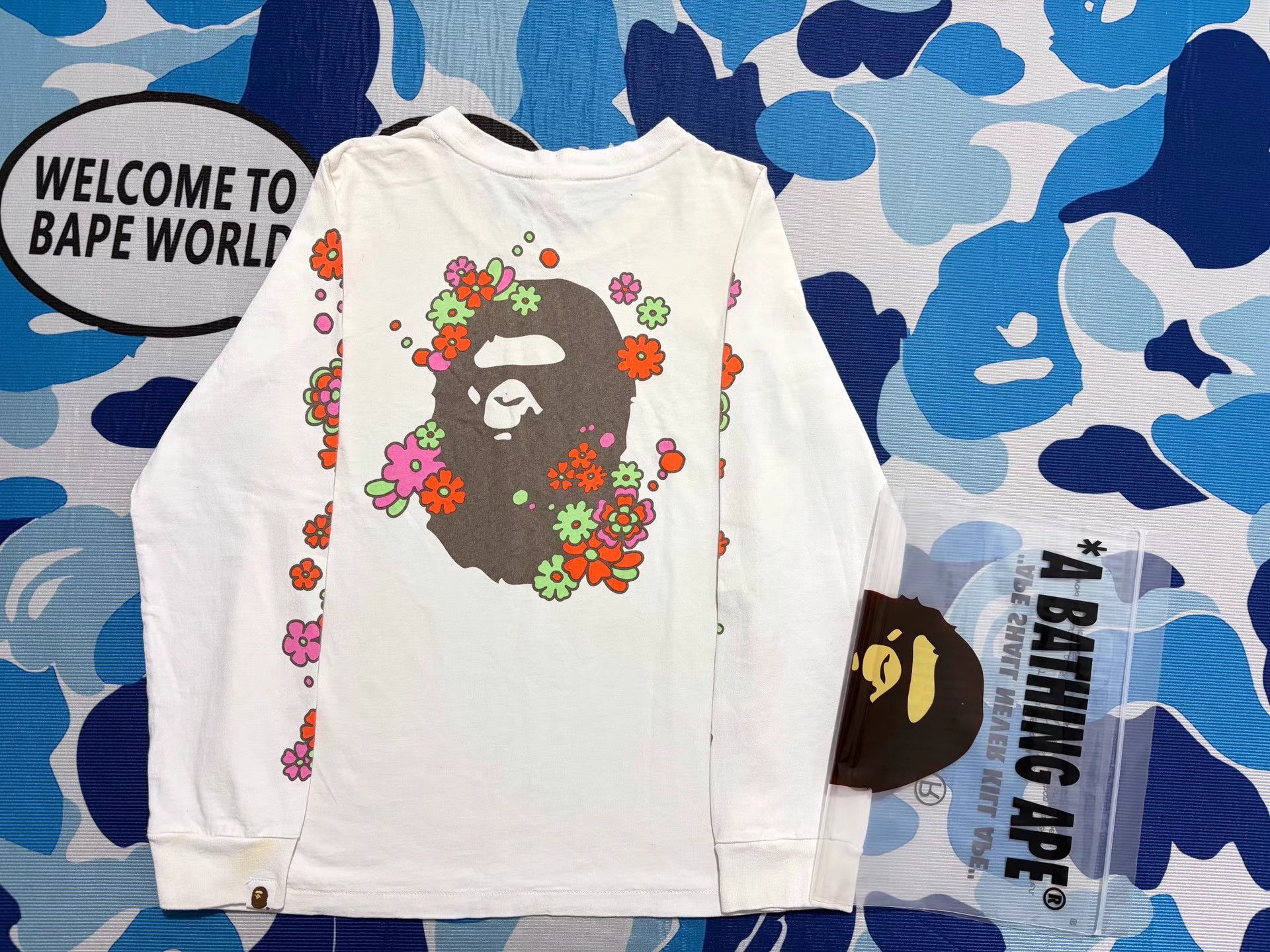 Bape BAPE LADIES Tattoo Arm Long Sleeve Tee Size US S / EU 44-46 / 1 - 2 Thumbnail