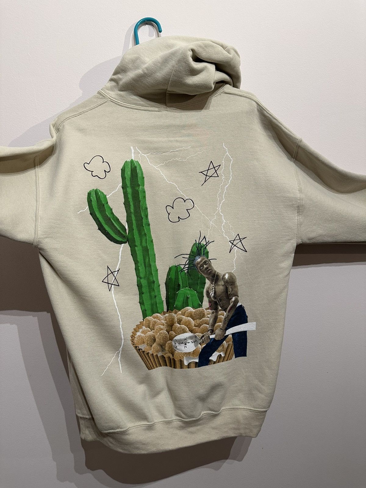 image of Travis Scott X Resse’S Puffs Hoodie-Paris Pop-Up Excl in Sand, Men's (Size Medium)