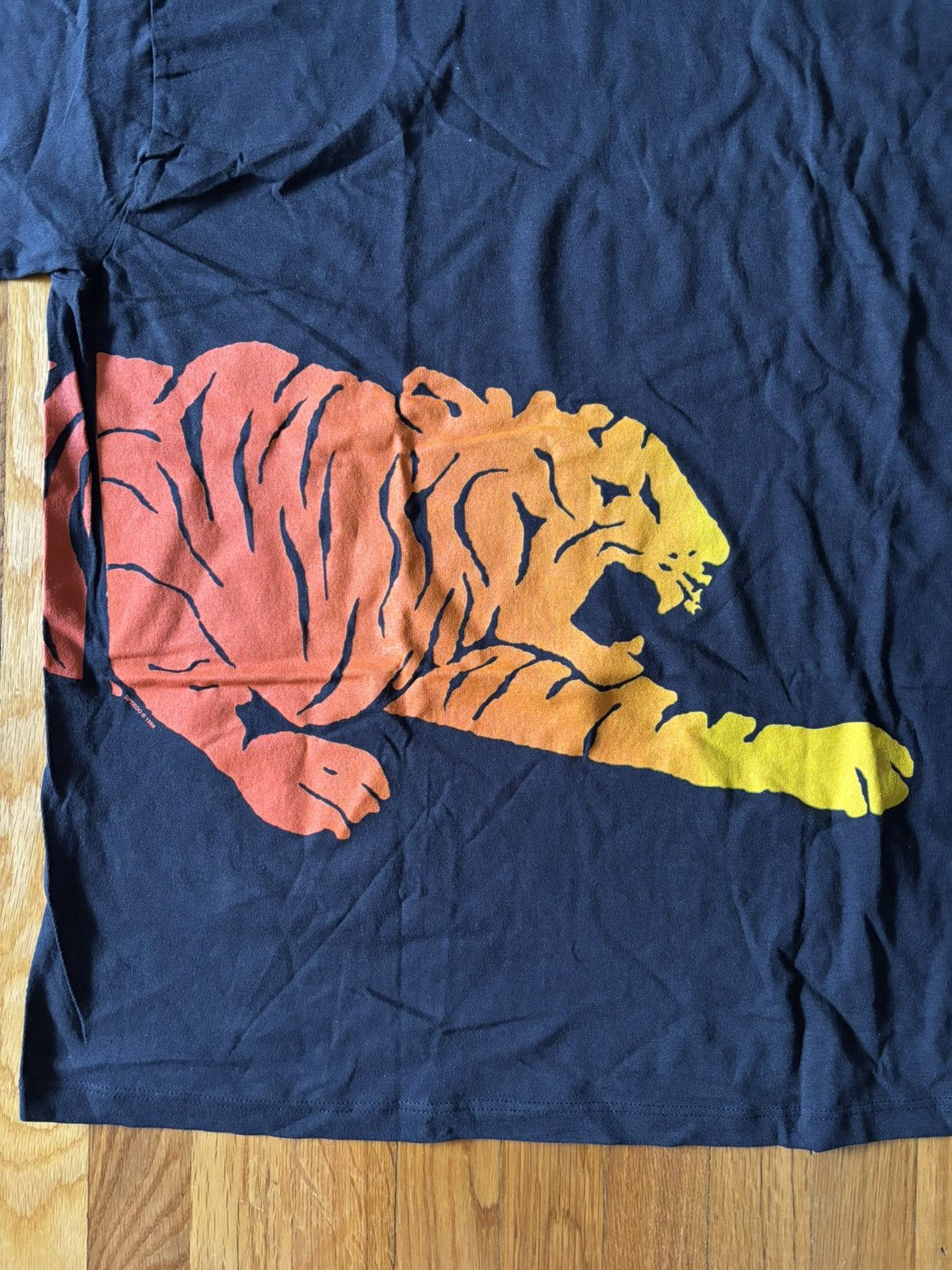 Speedo Vintage 1996 Tiger print Speedo t-shirt Size US XL / EU 56 / 4 - 4 Thumbnail