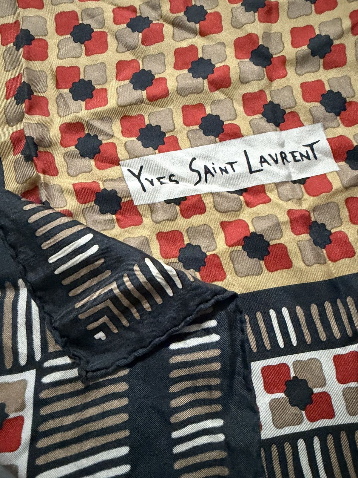 Yves Saint Laurent Vintage 80s Yves Saint Lauren Geometric Print Silk Scarf Size ONE SIZE - 3 Thumbnail