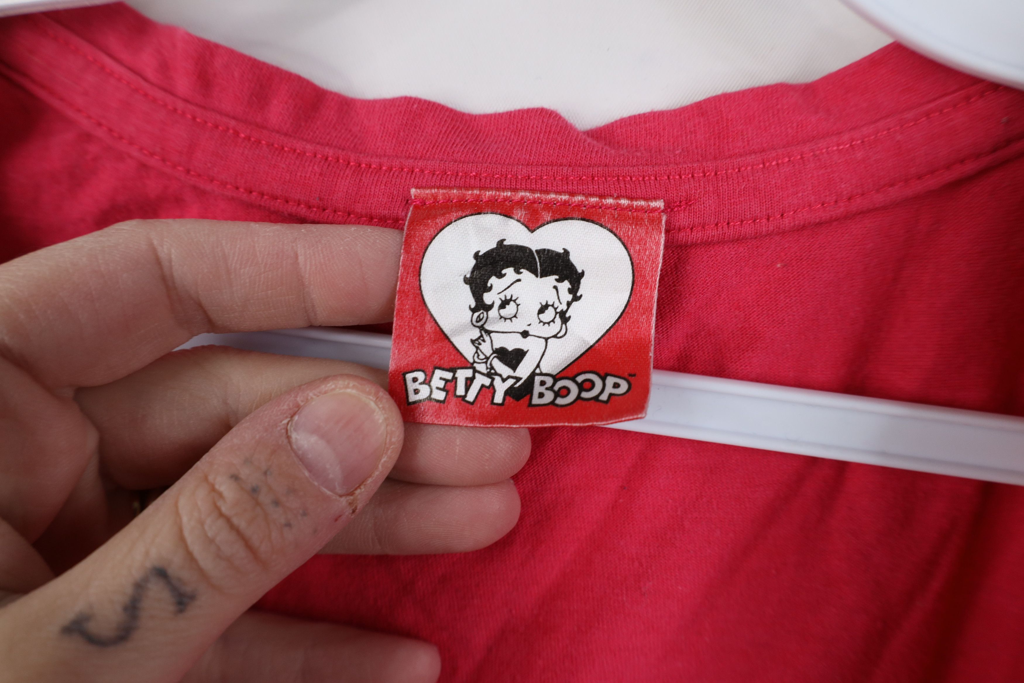 Vintage Vintage Y2K Betty Boop Spell Out V-Neck T-Shirt Pink Size S / US 4 / IT 40 - 10 Thumbnail
