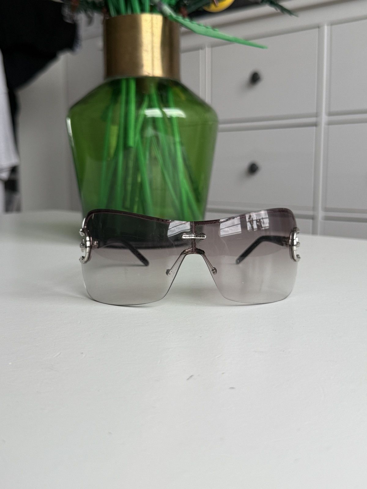 Designer Vintage y2k Gucci shield sunglasses designer avantgarde opium Size ONE SIZE - 2 Thumbnail