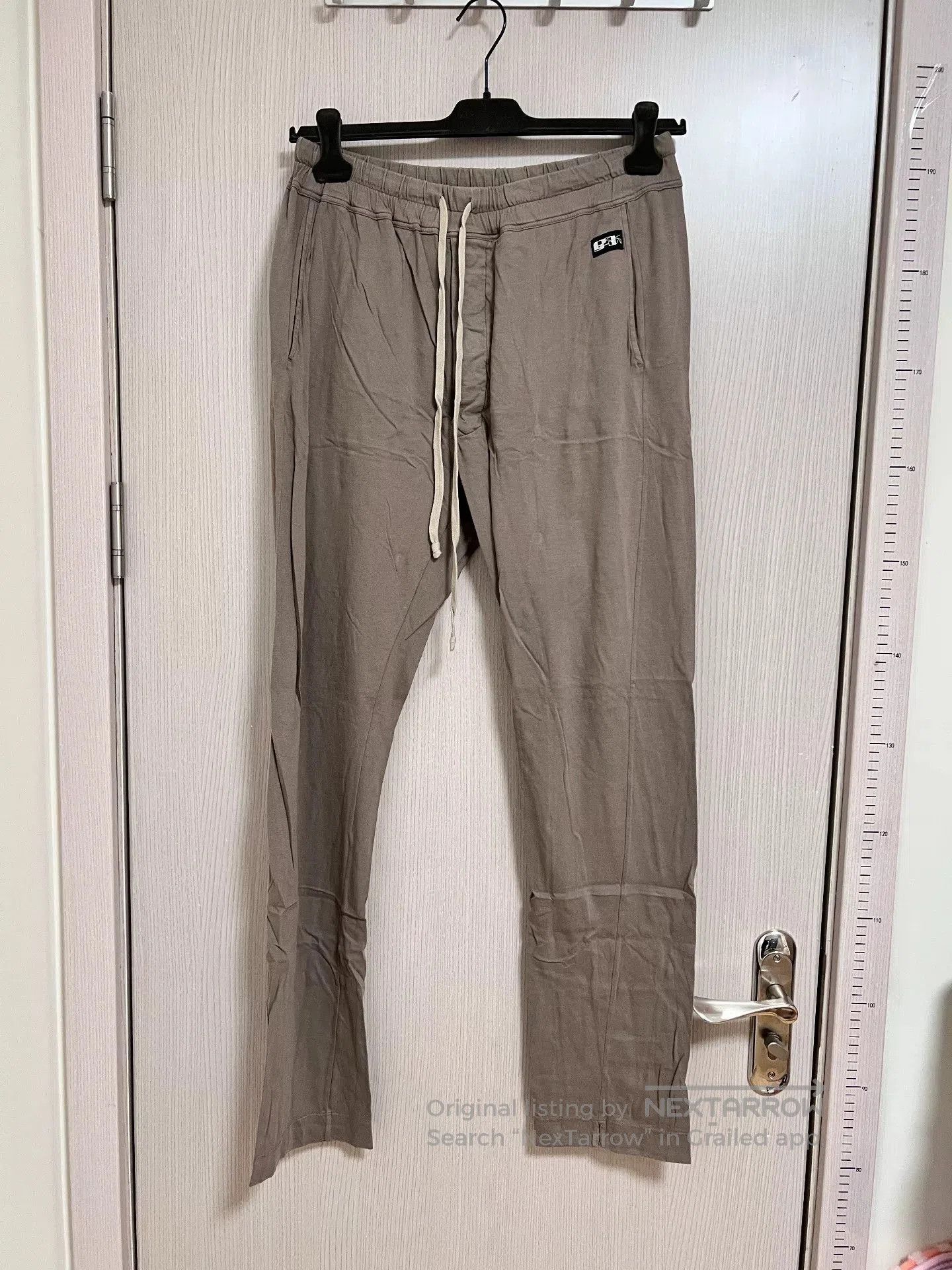 Rick Owens Rick Owens Casual Trousers in Gray. Size US 26 / EU 42 - 1 Thumbnail