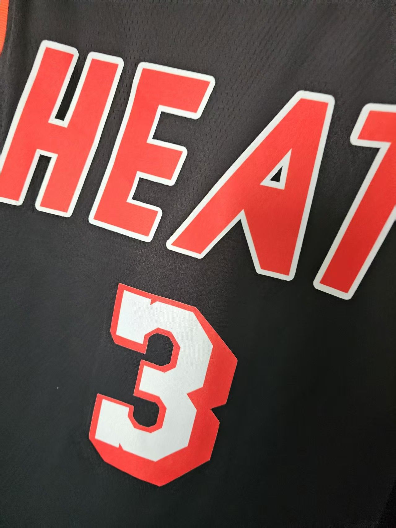 NBA Miami Heat #3 Dwyane Wade Jersey Size US M / EU 48-50 / 2 - 3 Thumbnail