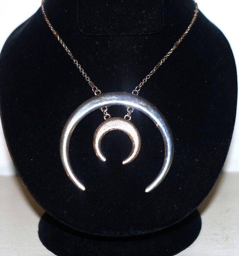Other Gold Silver Tone Half Moon Chain Necklace 19" Size ONE SIZE - 6 Thumbnail