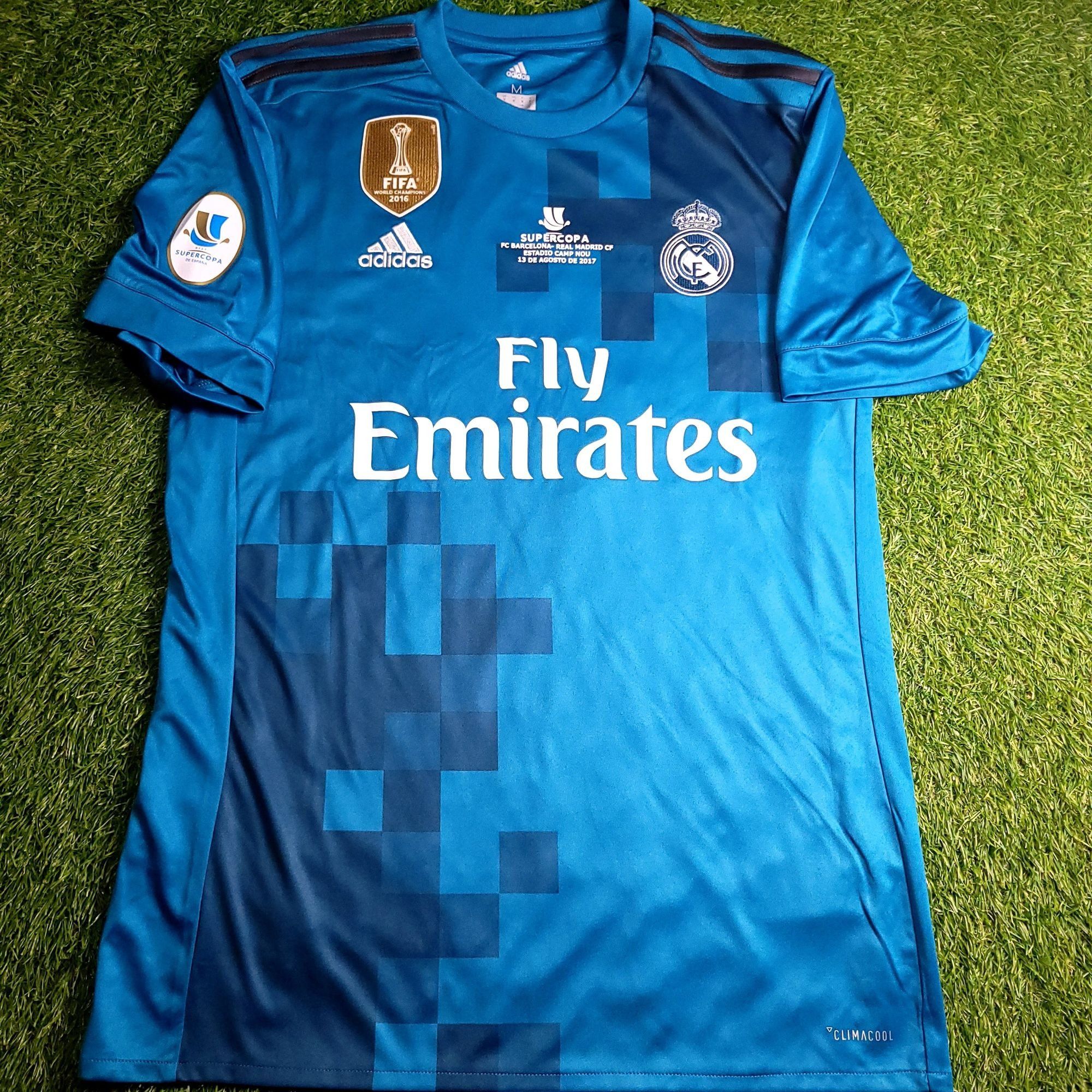 Adidas Ramos Real Madrid 2017 2018 SUPERCUP Third Soccer Jersey M Size US M / EU 48-50 / 2 - 2 Thumbnail