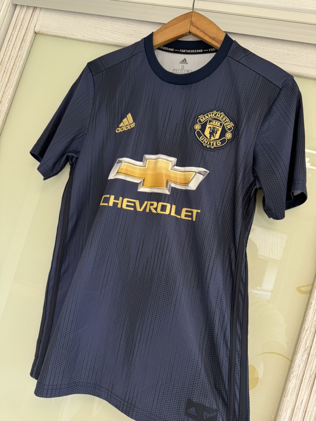 Adidas Manchester United 2018-2019 Third Soccer Jersey Football Kit Size US S / EU 44-46 / 1 - 4 Thumbnail