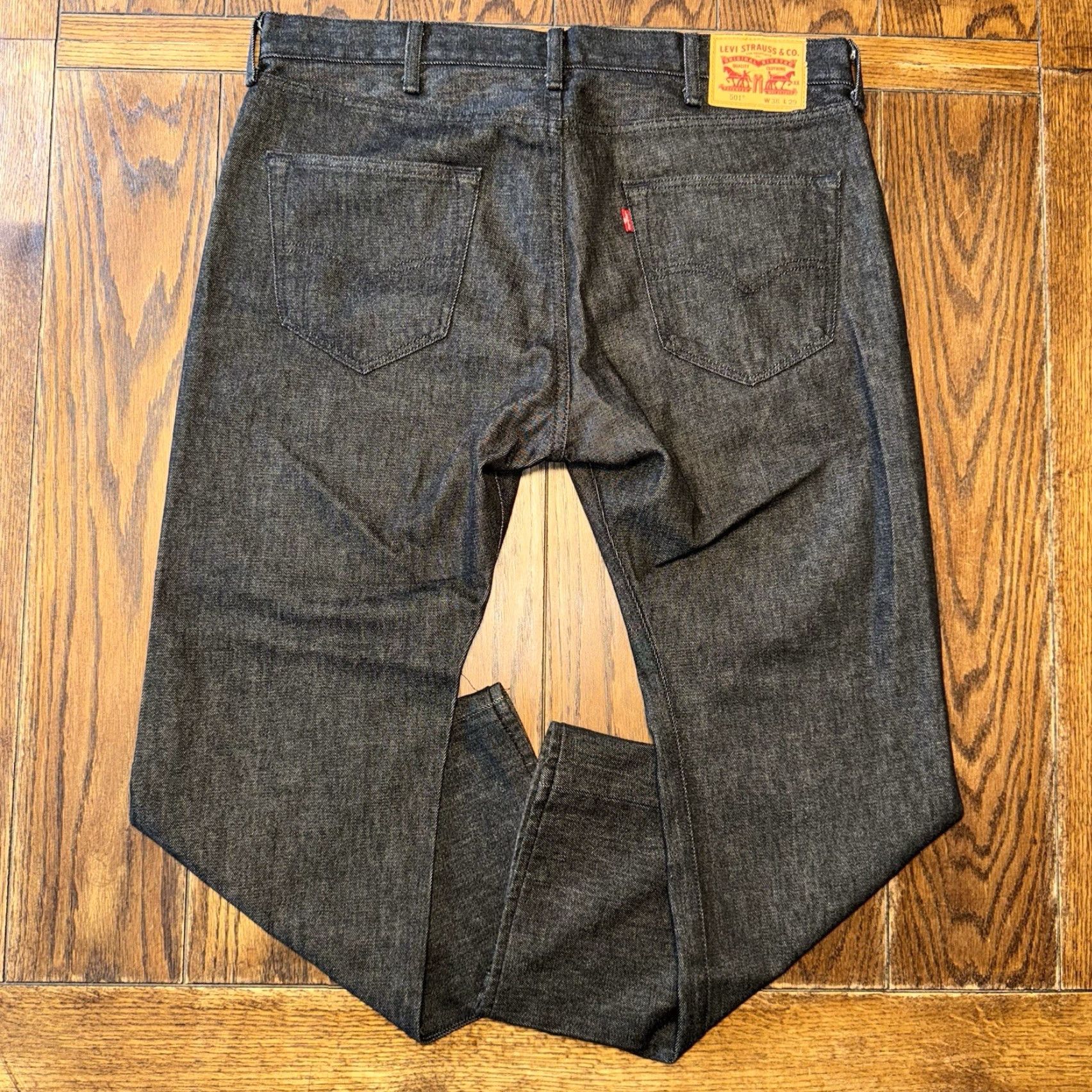 Levi's Levi's 501 Jeans Mens 38x29 Black Denim Straight Leg Button Fly Stretch Regular Rise 12in 5-Pocket Teal? Hmm Size US 38 / EU 54 - 4 Thumbnail