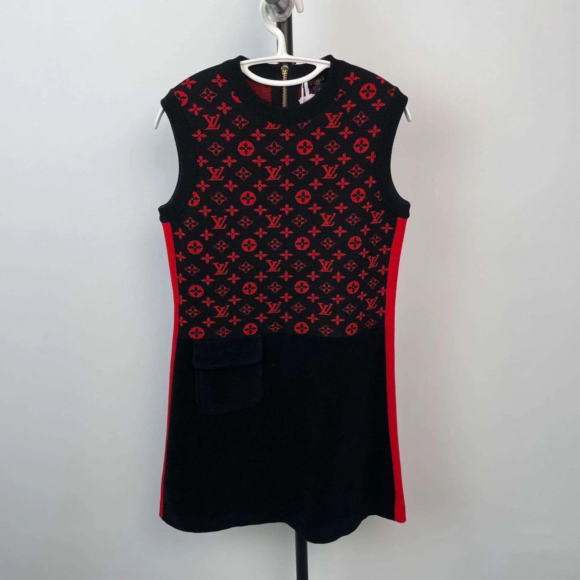 Louis Vuitton LV Monogram colorblocked all over print M dress Size M / US 6-8 / IT 42-44 - 1 Thumbnail