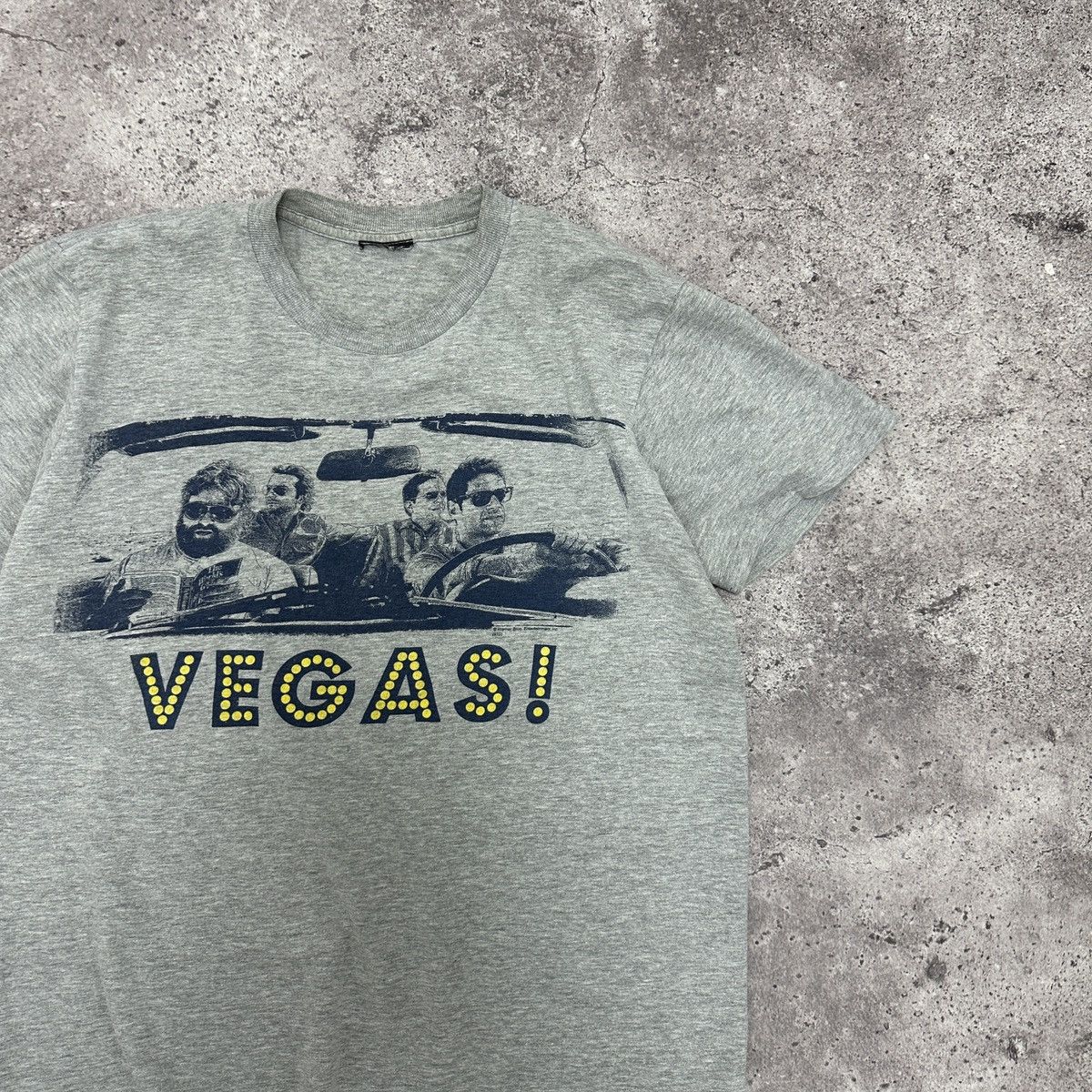 Vintage Vintage 2009 Hangover Las Vegas Promo tee rare movie humor Size US L / EU 52-54 / 3 - 2 Thumbnail