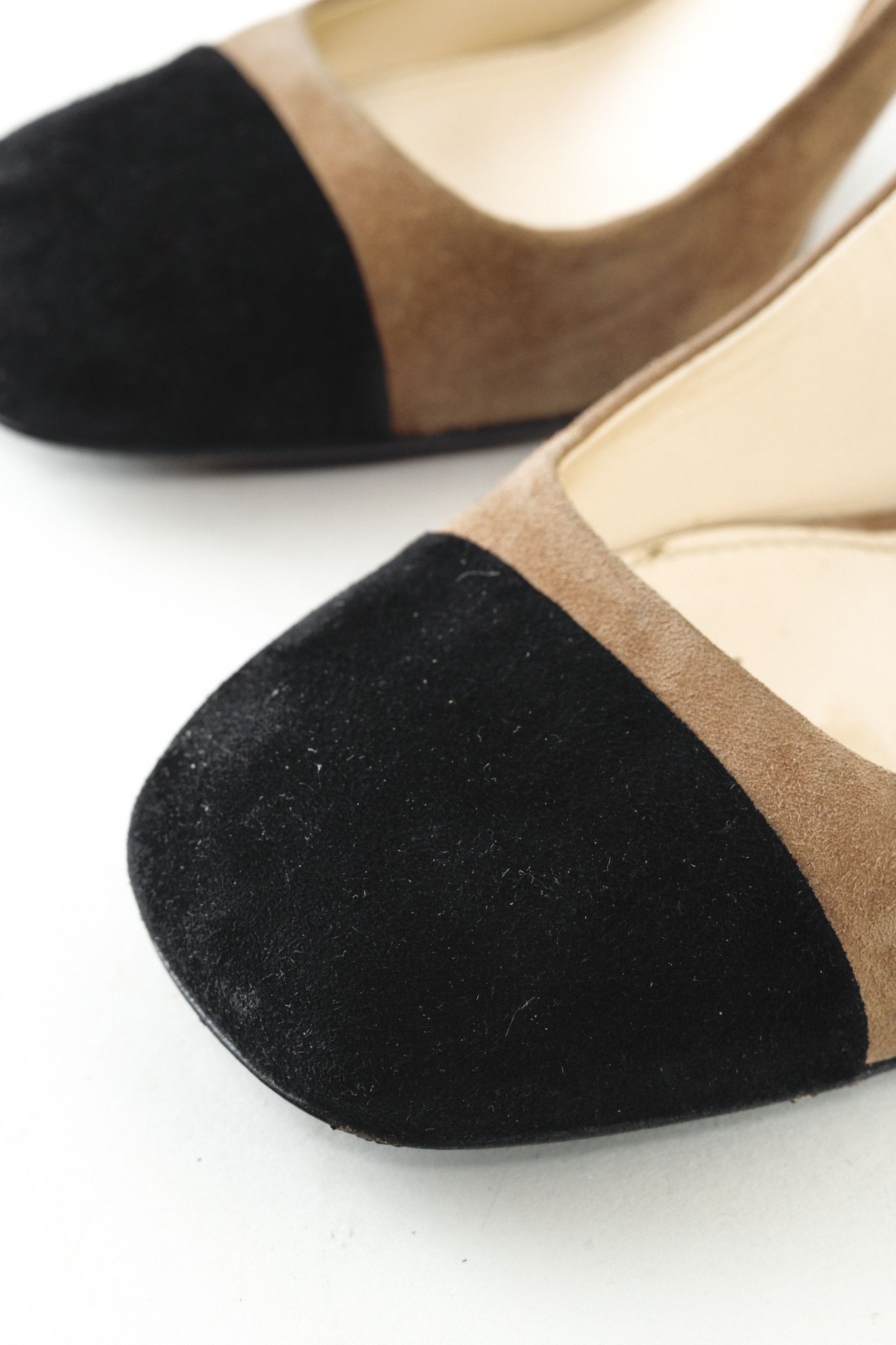 Prada Prada Taupe & Black Cap Toe Suede Pumps Size US 6.5 / IT 36.5 - 7 Thumbnail