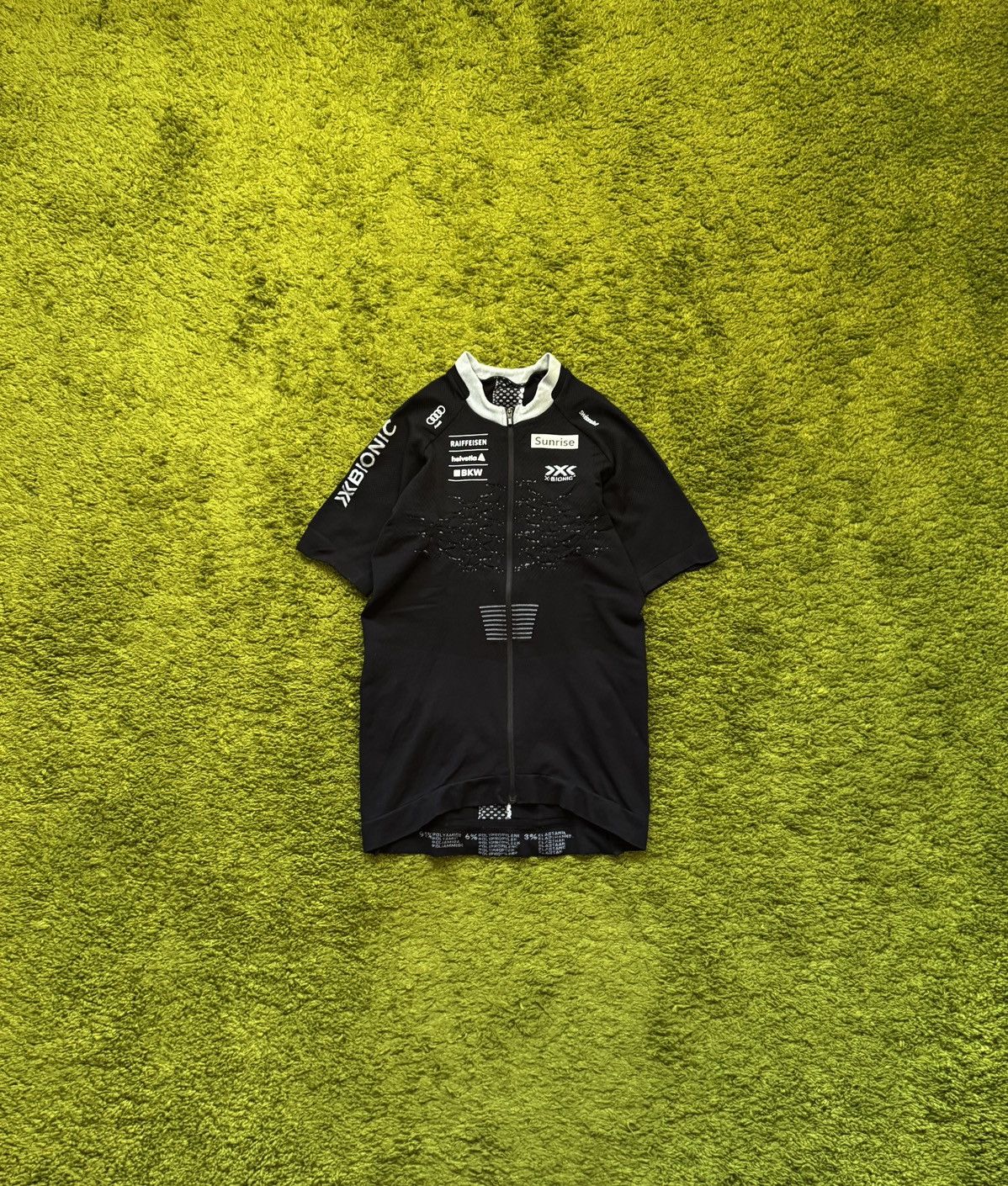 Designer X-Bionic cycle jersey t-shirt Size US L / EU 52-54 / 3 - 1 Thumbnail
