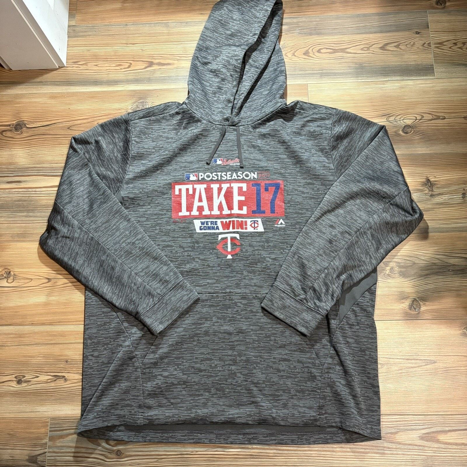 Majestic Minnesota Twins Majestic Authentic 2017 Playoff Hoodie XL Size US XL / EU 56 / 4 - 1 Thumbnail