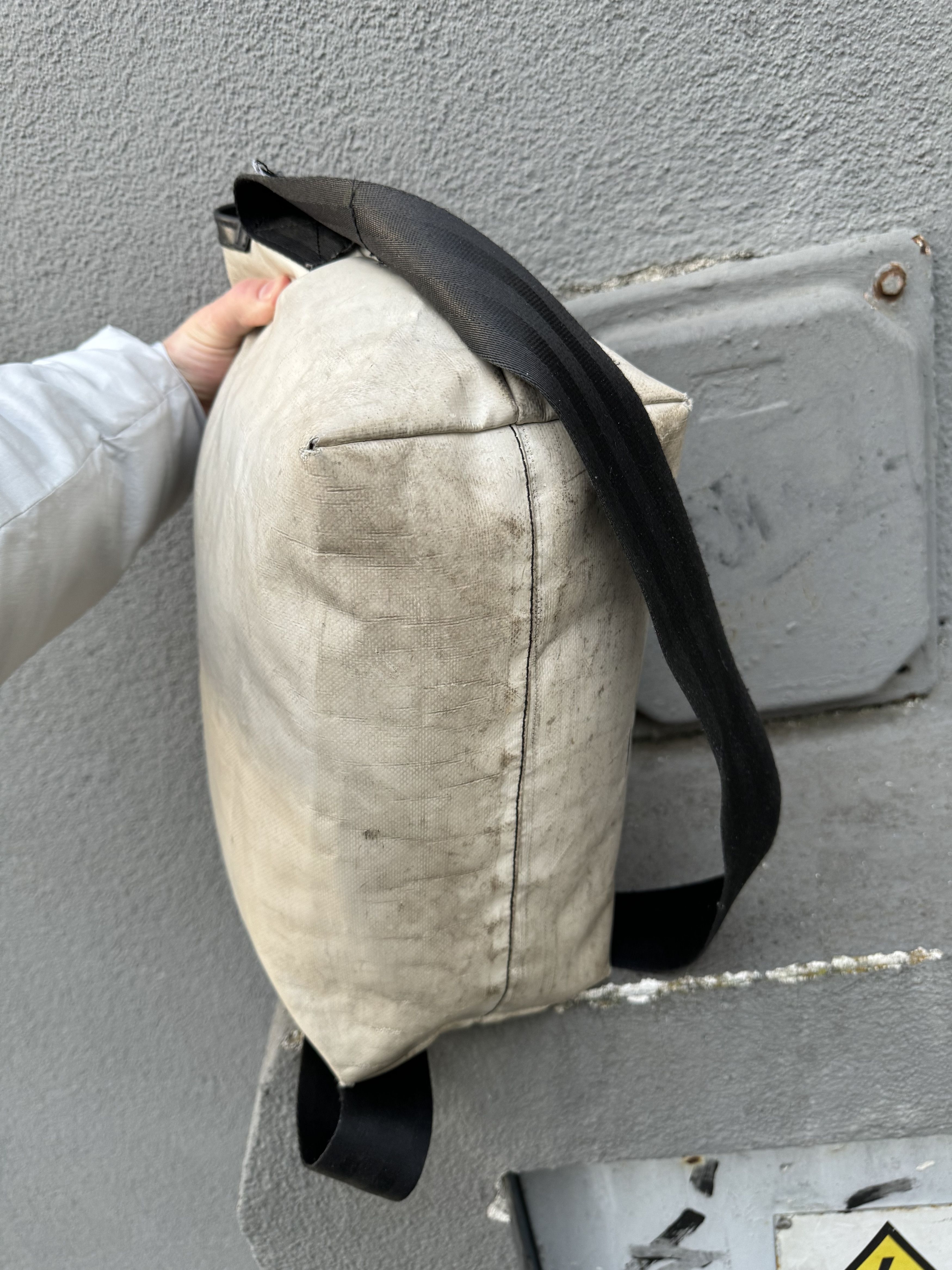 Freitag × Japanese Brand × Vintage FREITAG F42 6 Webstripe Messenger Shoulder Bag Red Green Size ONE SIZE - 8 Thumbnail