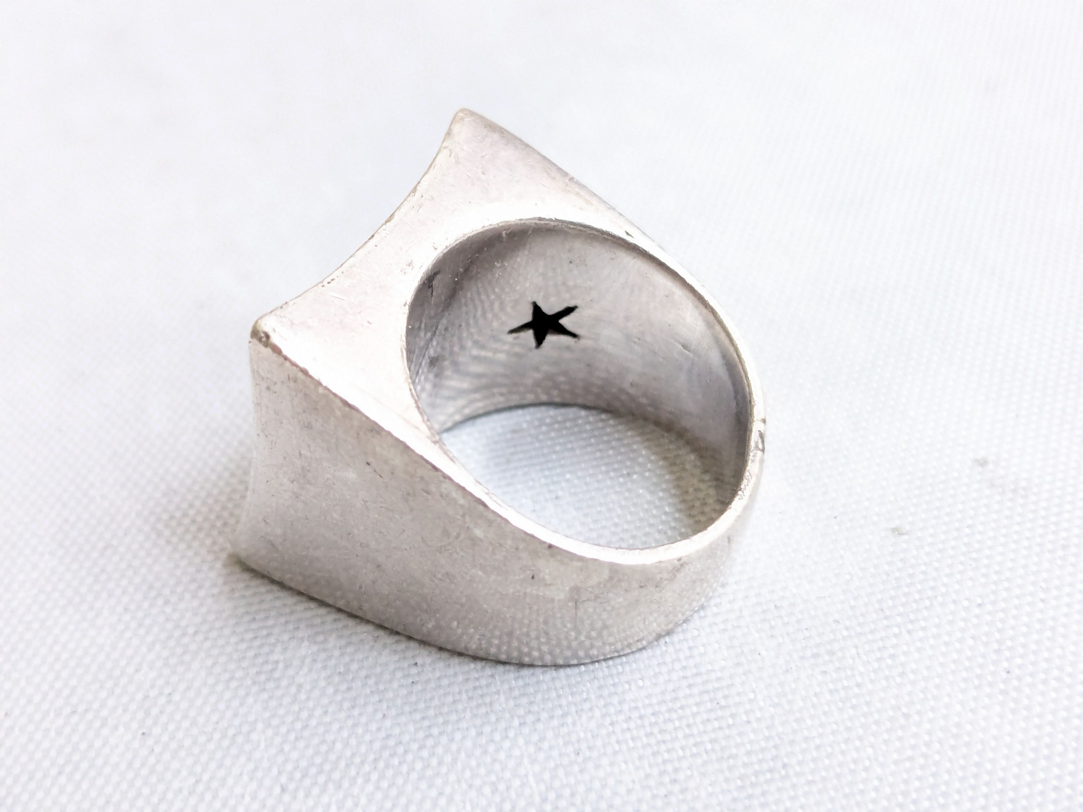 Jewelry Vintage Sterling Silver Ring MOP Square Hollow Cocktail Size ONE SIZE - 9 Thumbnail
