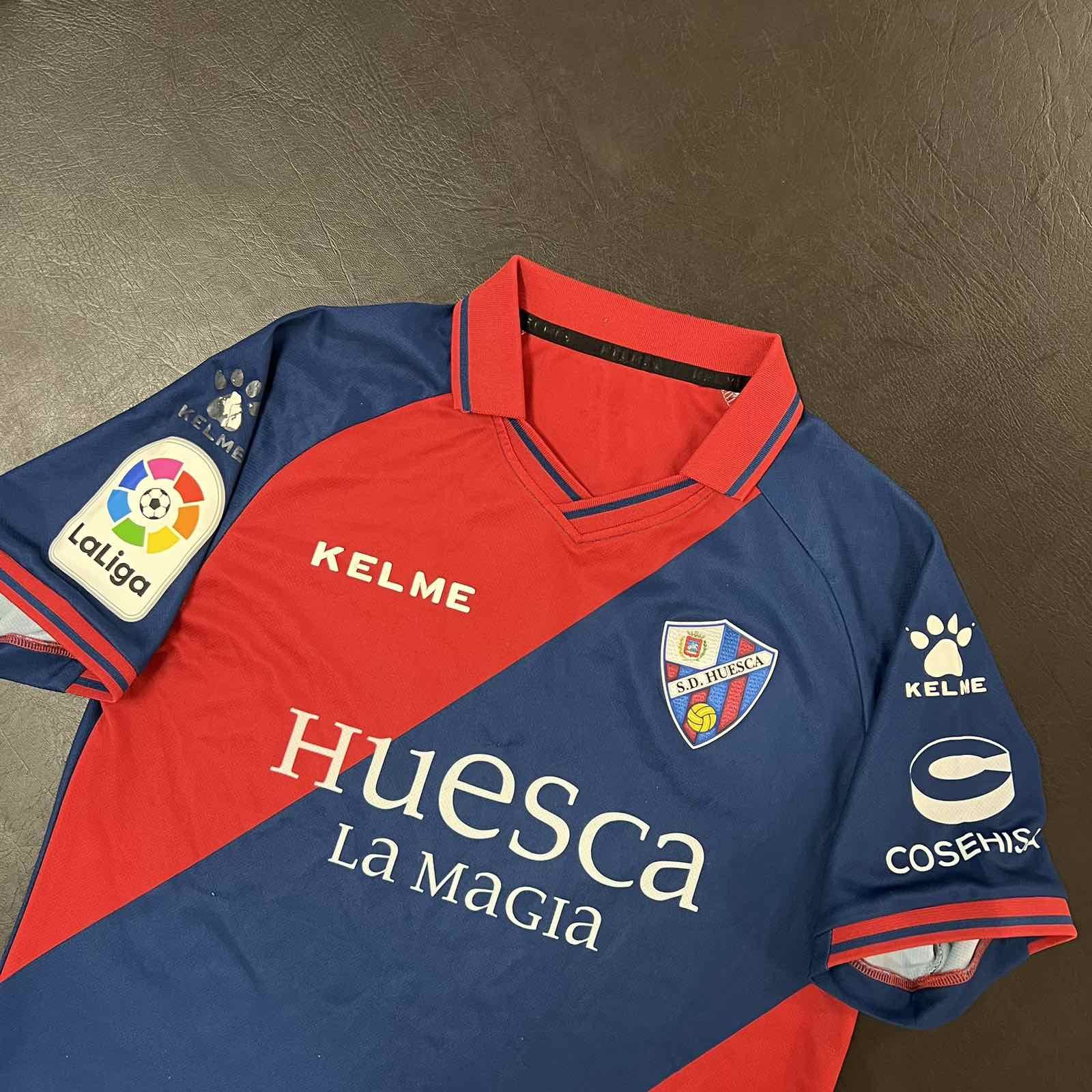 Vintage Kelme SD Huesca 2018-19 Home Jersey Adult Sz S Size US S / EU 44-46 / 1 - 3 Thumbnail