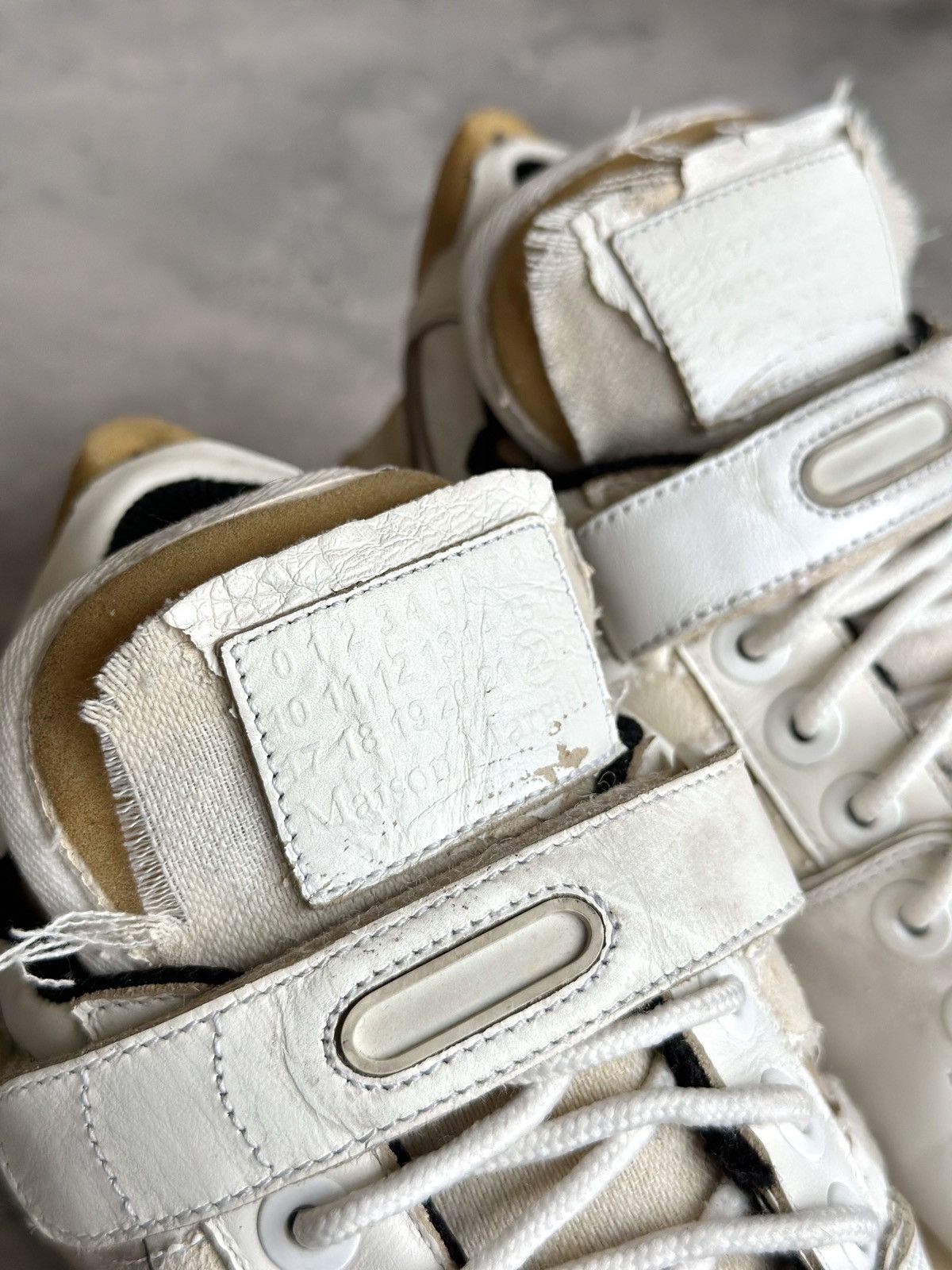 Maison Margiela FW18 RETRO FIT FUTURE LOW TOP Size US 7 / EU 40 - 18 Thumbnail