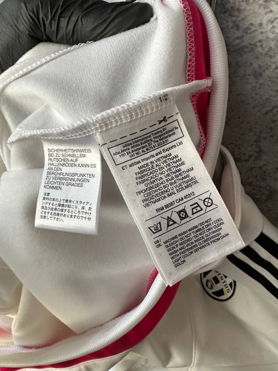 Adidas Adidas Juventus Track Full Zip Jacket 2015 Young Size 15-16Y Size US S / EU 44-46 / 1 - 12 Thumbnail