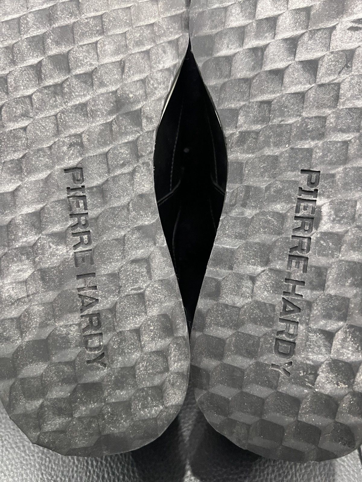 Pierre Hardy Pierre Hardy Fur & Haircalf Sneakers Size US 9 / IT 39 - 22 Thumbnail