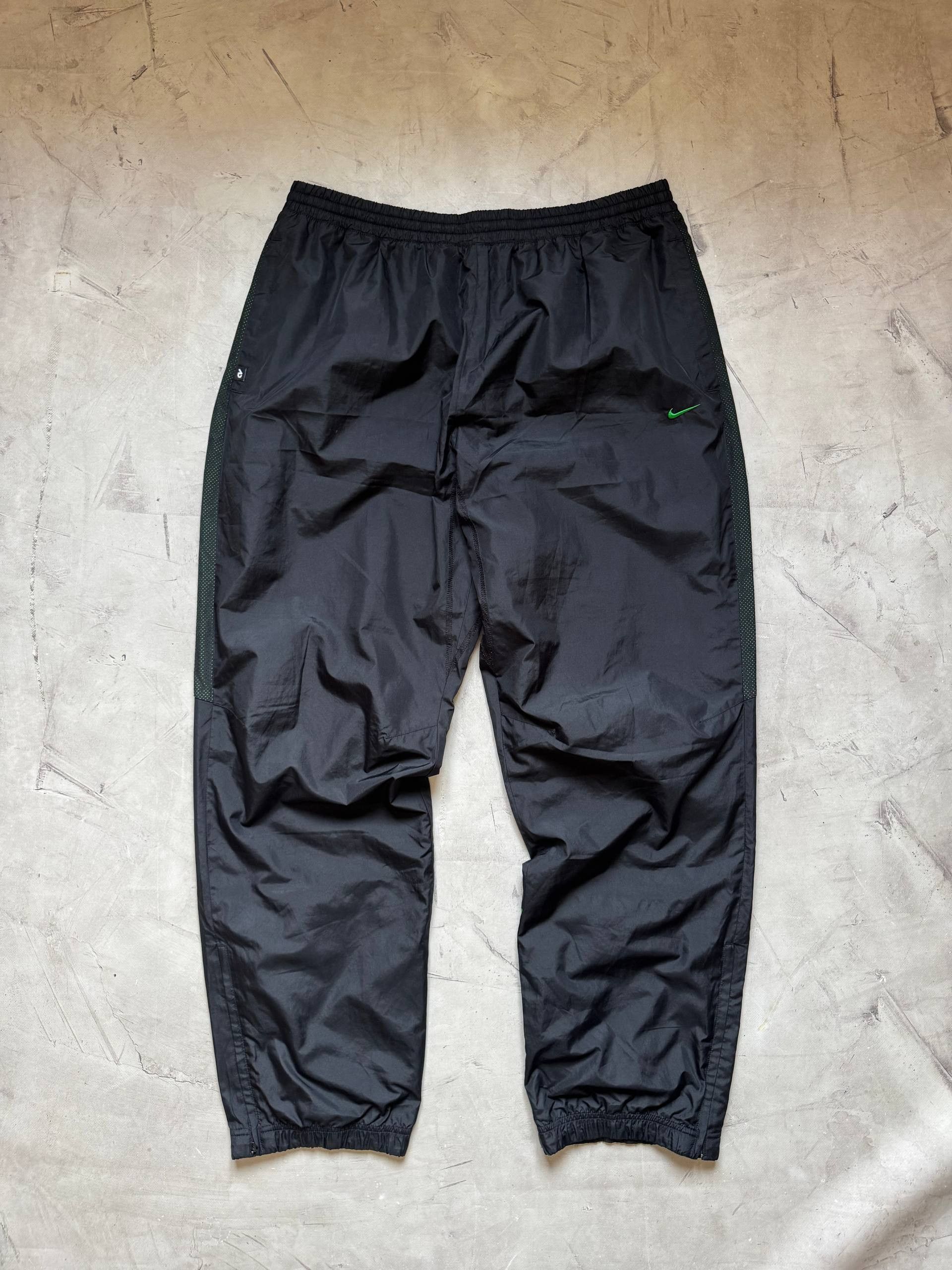 Nike SOLD💔Nike Baggy Y2K Nylon Track Pants Joggers Hype XL | Grailed