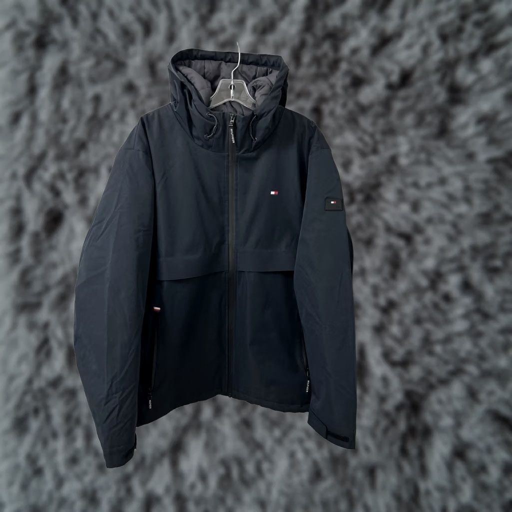Tommy Hilfiger VINTAGE? No. Size US XXL / EU 58 / 5 - 1 Thumbnail