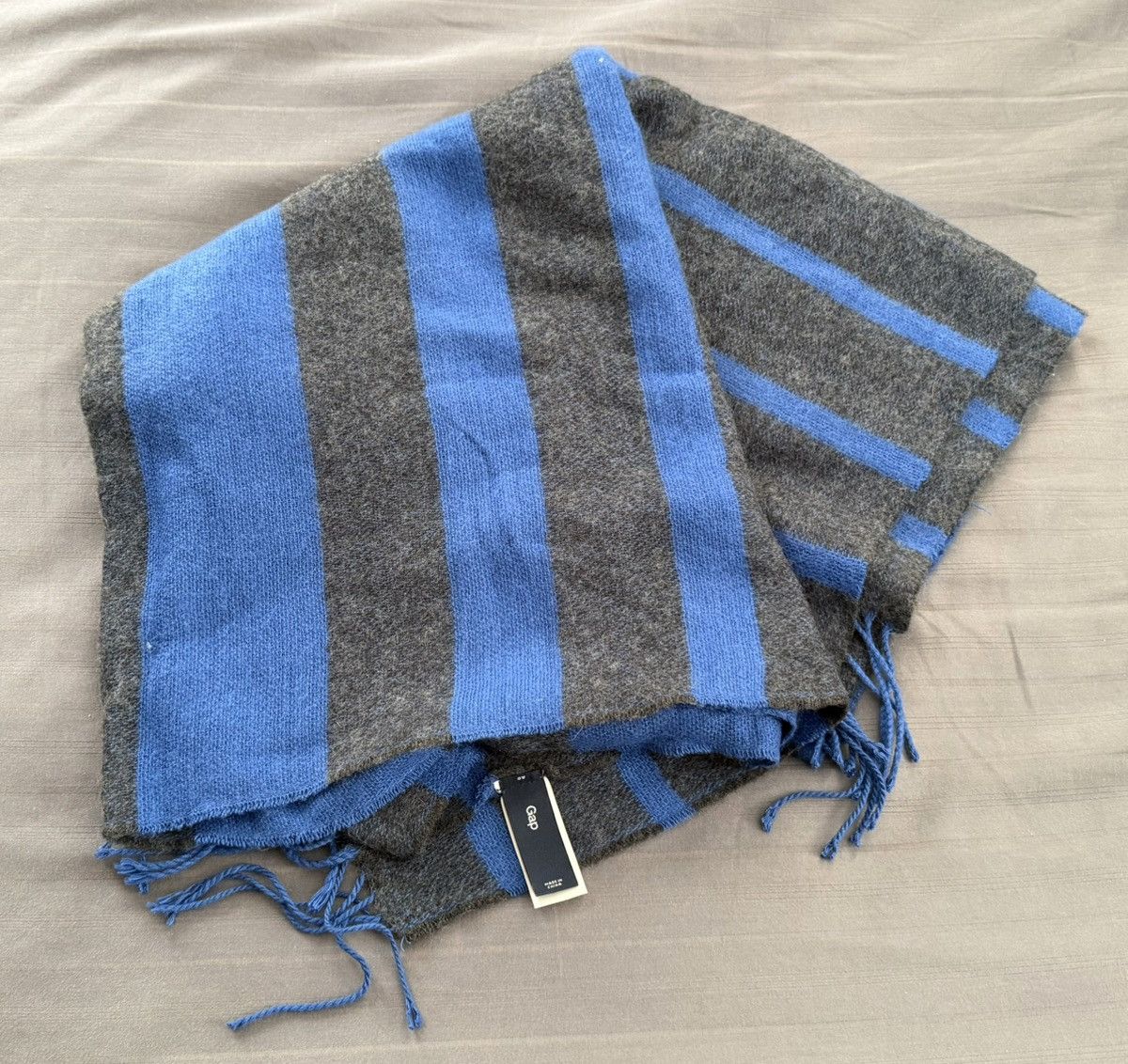 Gap SCARF / SCARVES FROM GAP - 2 PACKS Size ONE SIZE - 1 Thumbnail