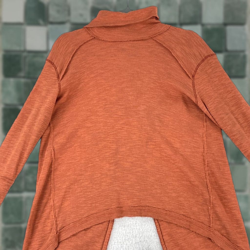 Vintage We the Free Orange Split Back Turtleneck Shirt Womens Small Oversized Cap Size S / US 4 / IT 40 - 1 Thumbnail