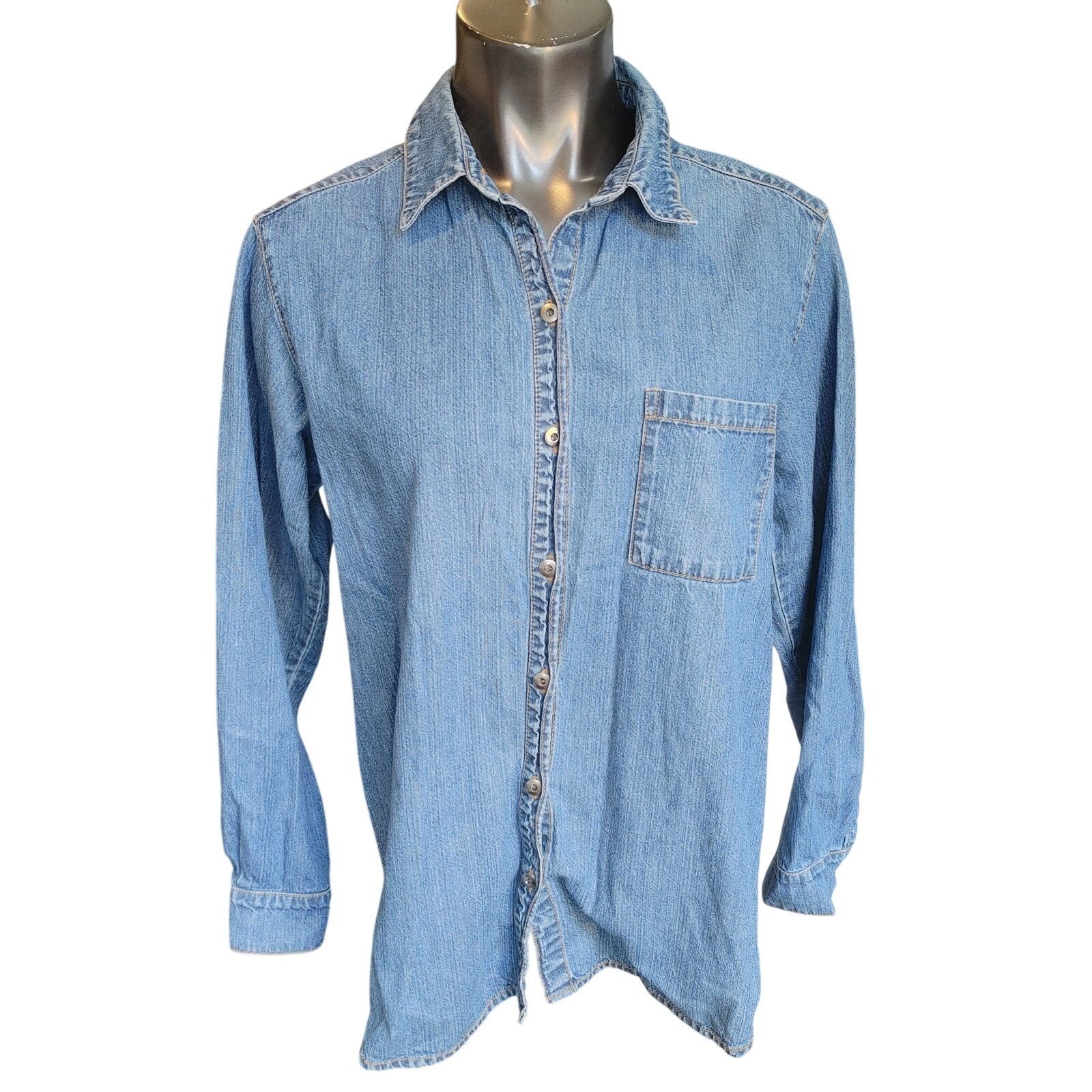 Chicos Chico's 2 Women's Light Blue Denim Button Up Casual Shirt Size L / US 10 / IT 46 - 1 Thumbnail