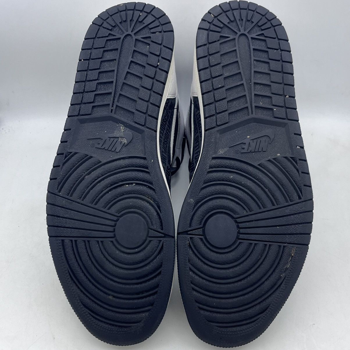Jordan Brand Nike Air Jordan 1 Retro OG High Yankees Derek Jeter Re2pect Size US 12 / EU 45 - 9 Thumbnail