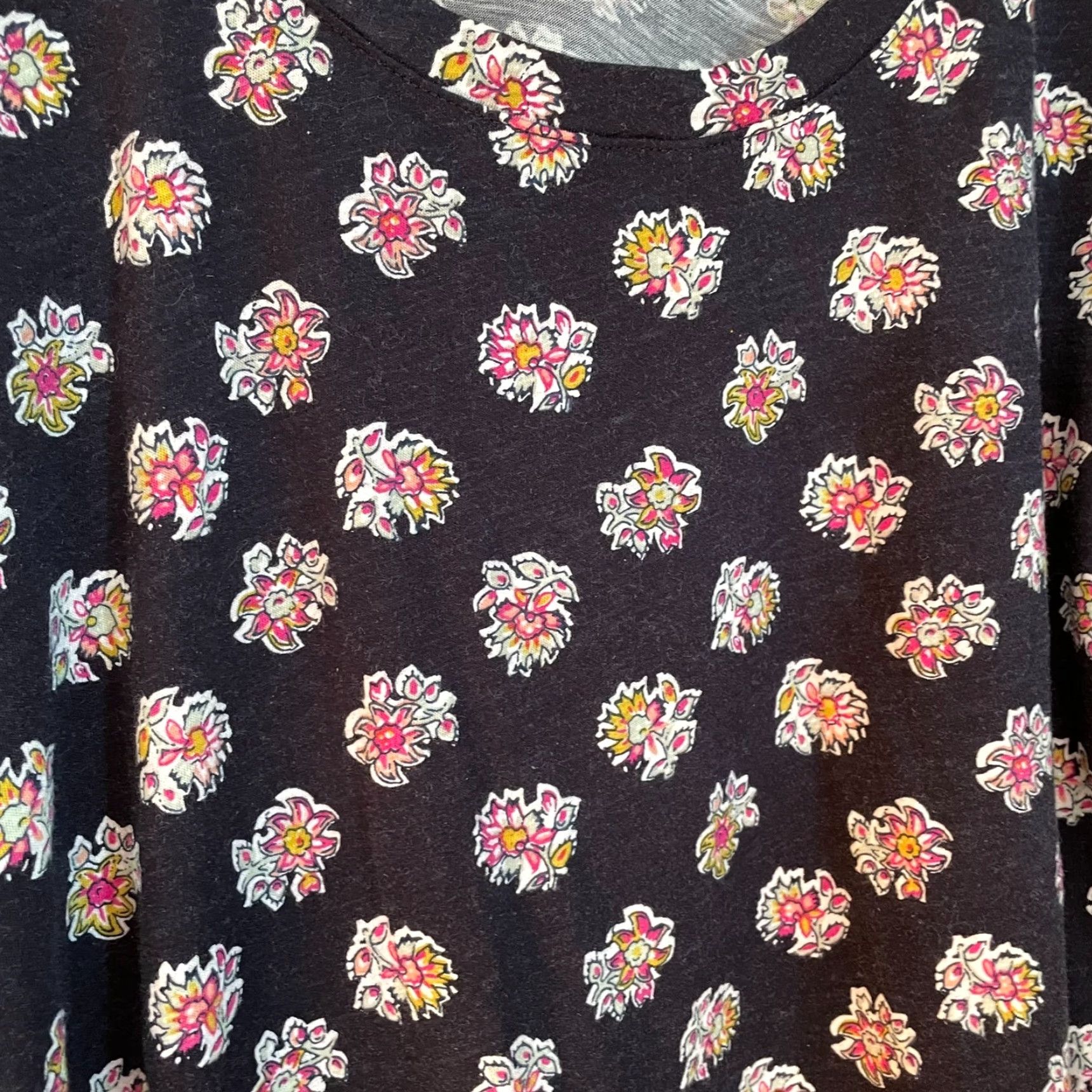 Loft VINTAGE LOFT Top TShirt M Floral Navy Blue Short Puff Sleeve Soft Dainty Pink Size M / US 6-8 / IT 42-44 - 5 Thumbnail