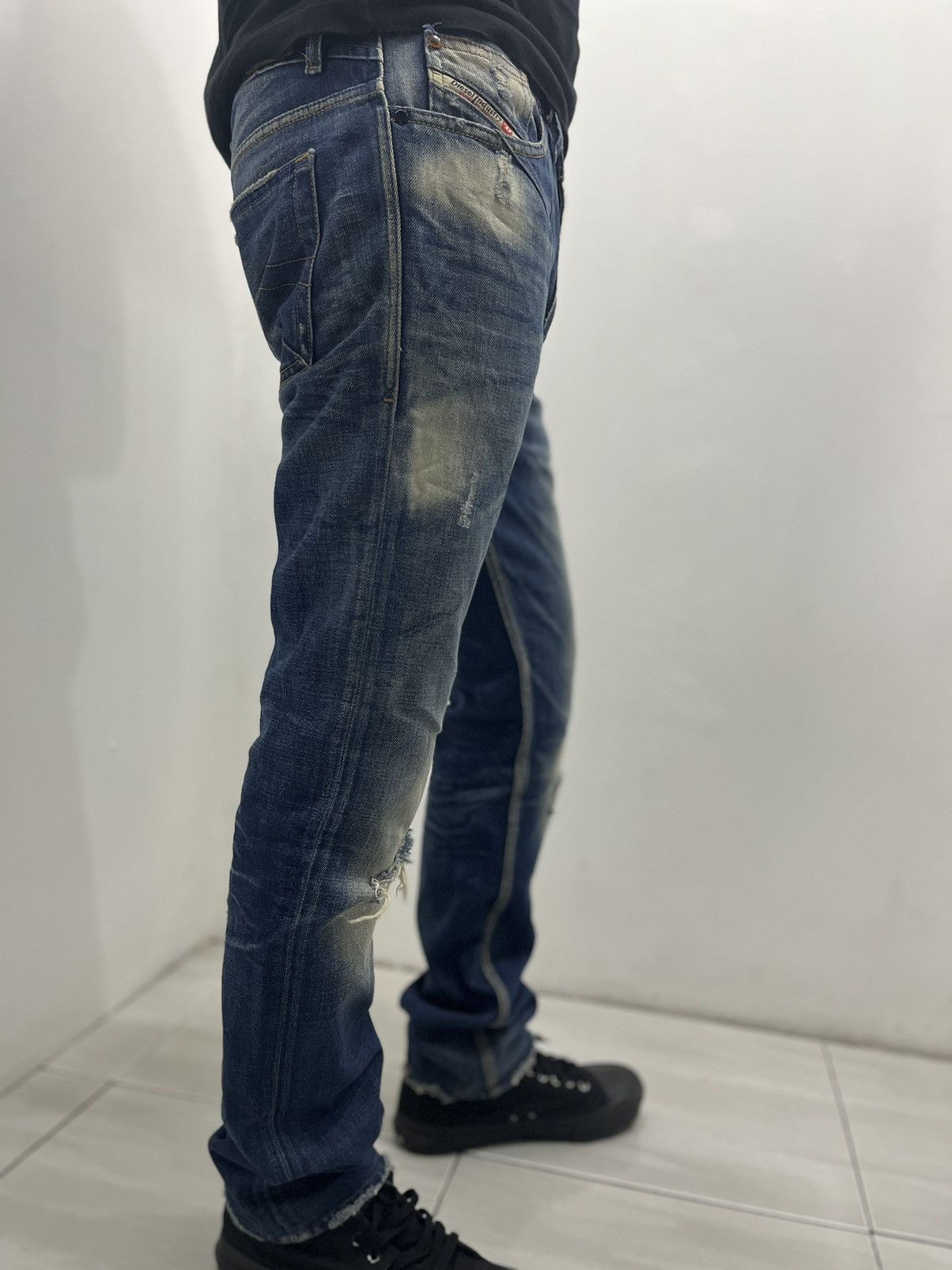 Diesel Vintage Faded Distressed Diesel Denim Y2K Style Size US 30 / EU 46 - 4 Thumbnail
