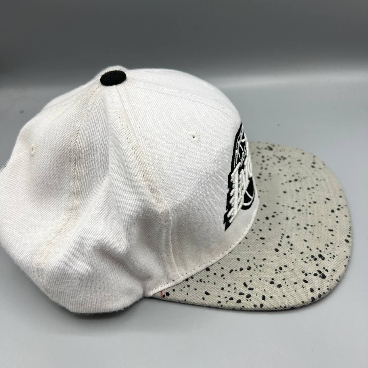 Mitchell & Ness Los Angeles Lakers Hat Men NBA Mitchell & Ness Snap Back Cap Size ONE SIZE - 4 Thumbnail