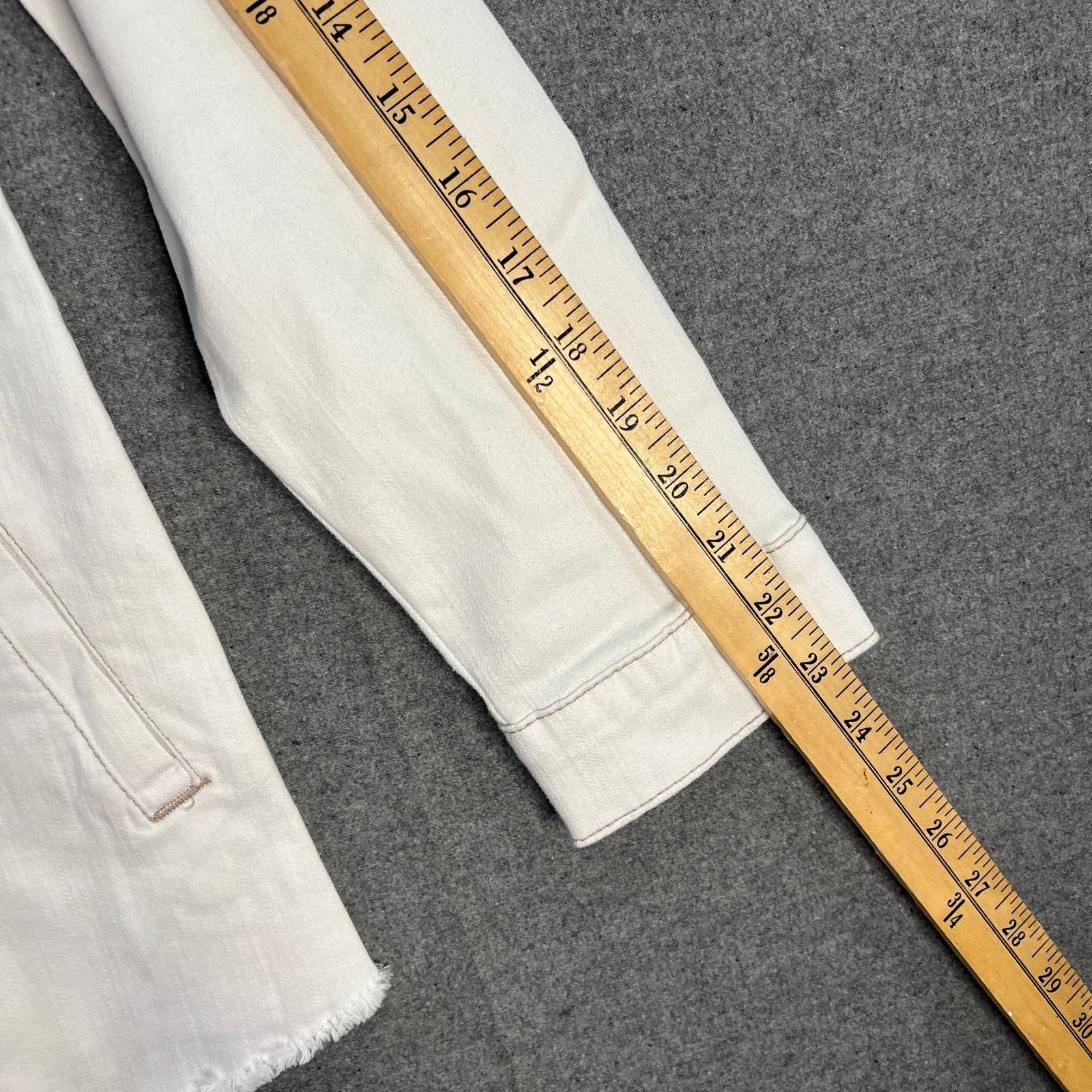 Other LOGO by Lori Goldstein Jeans Jacket Size 6 White Size M / US 6-8 / IT 42-44 - 8 Thumbnail