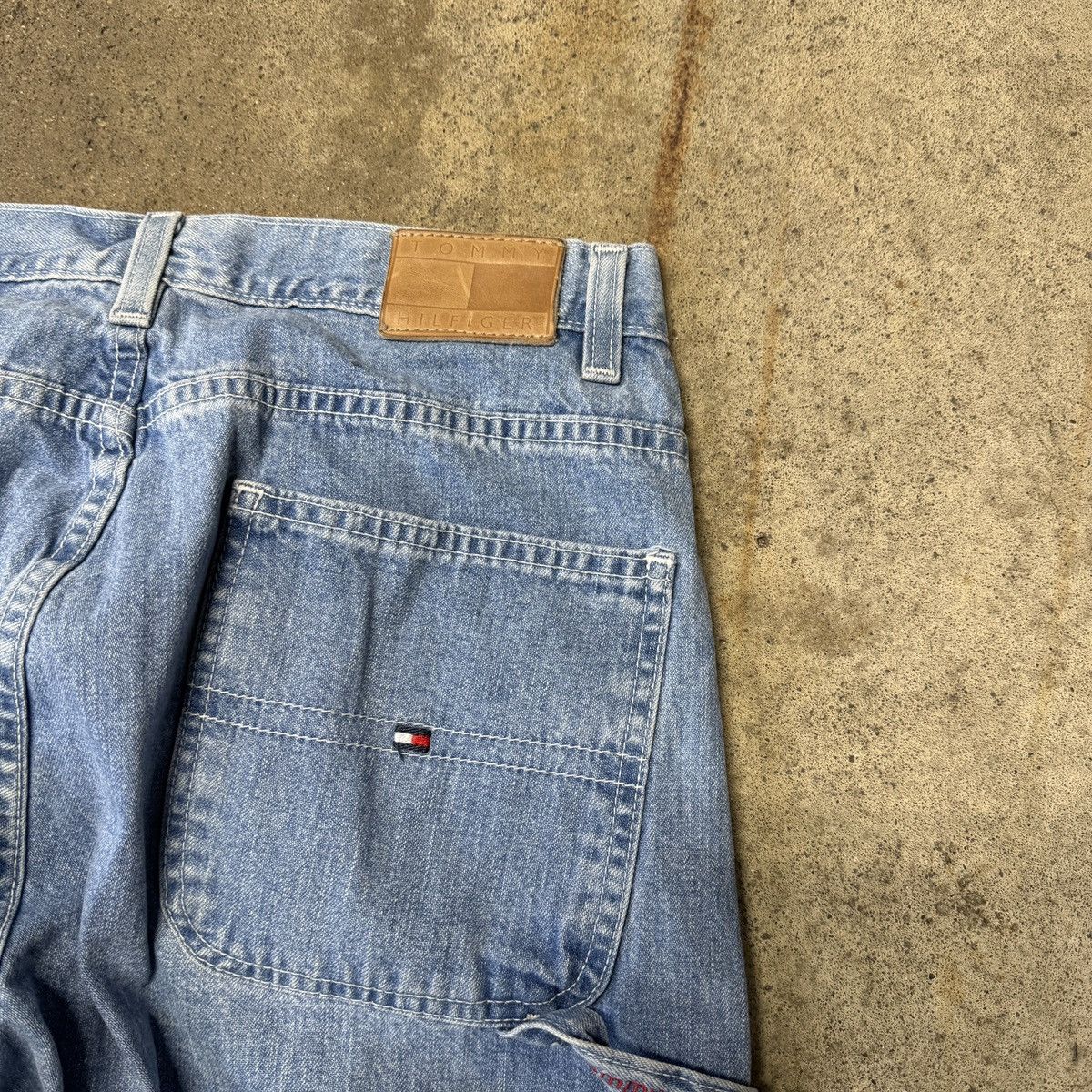 Vintage Tommy Jeans Faded Light Wash Baggy Jeans Grunge Skater Size US 28 / EU 44 - 5 Thumbnail