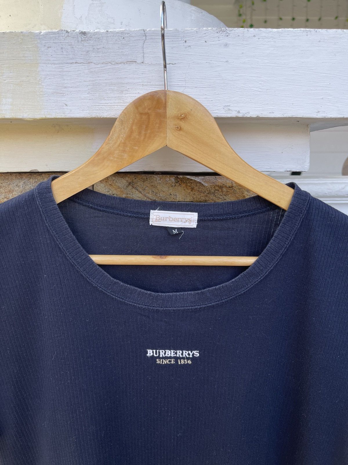 Burberry × Vintage Last Drop🔥Rare🔥Vintage BURBERRYS Centre Logo Boxy Tee Size M / US 6-8 / IT 42-44 - 2 Thumbnail