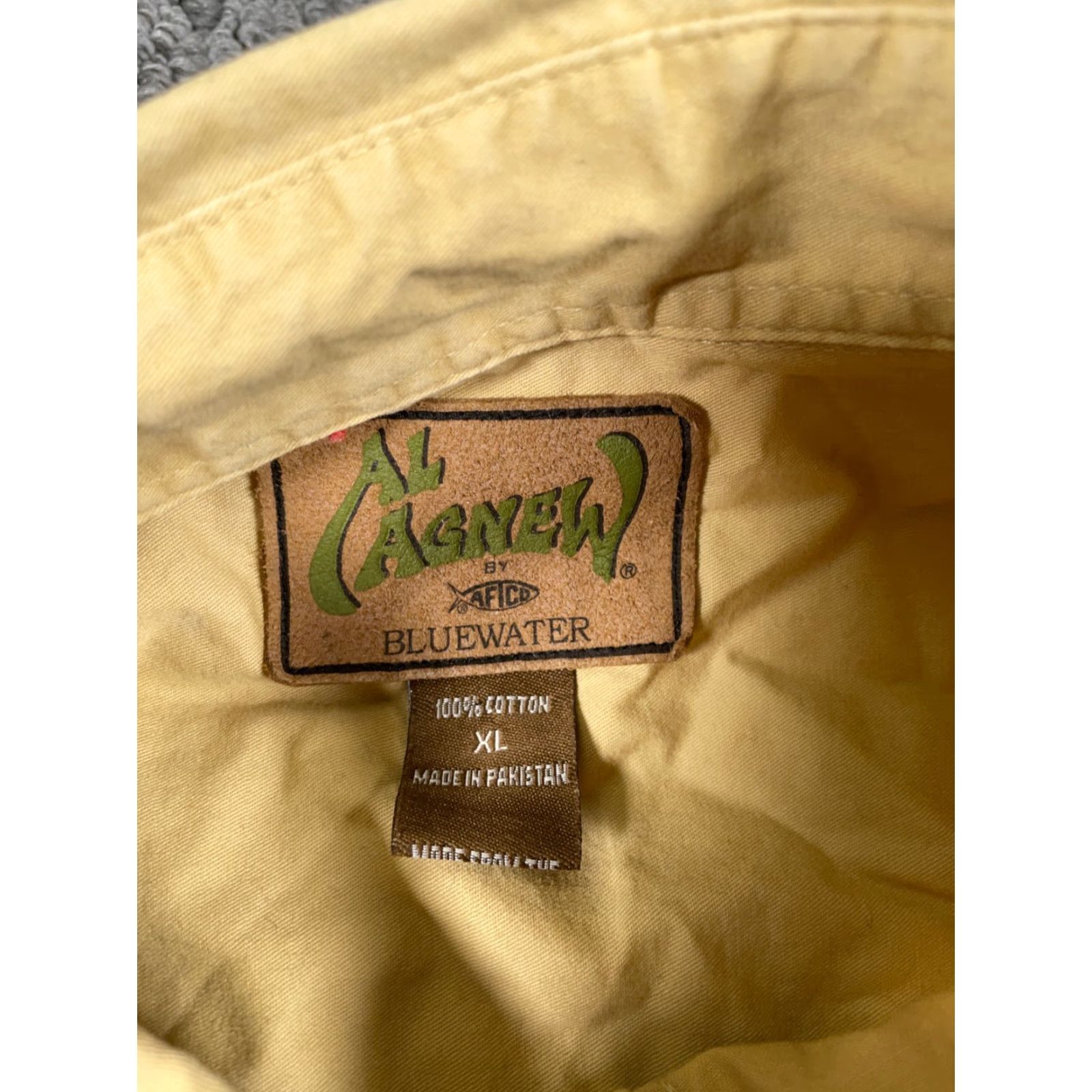 Vintage VINTAGE Bluewater Al Agnew Deer Embroidered Shirt Men XL Beige Twill Button-Up Collared 90s Outdoors Size US XL / EU 56 / 4 - 3 Thumbnail