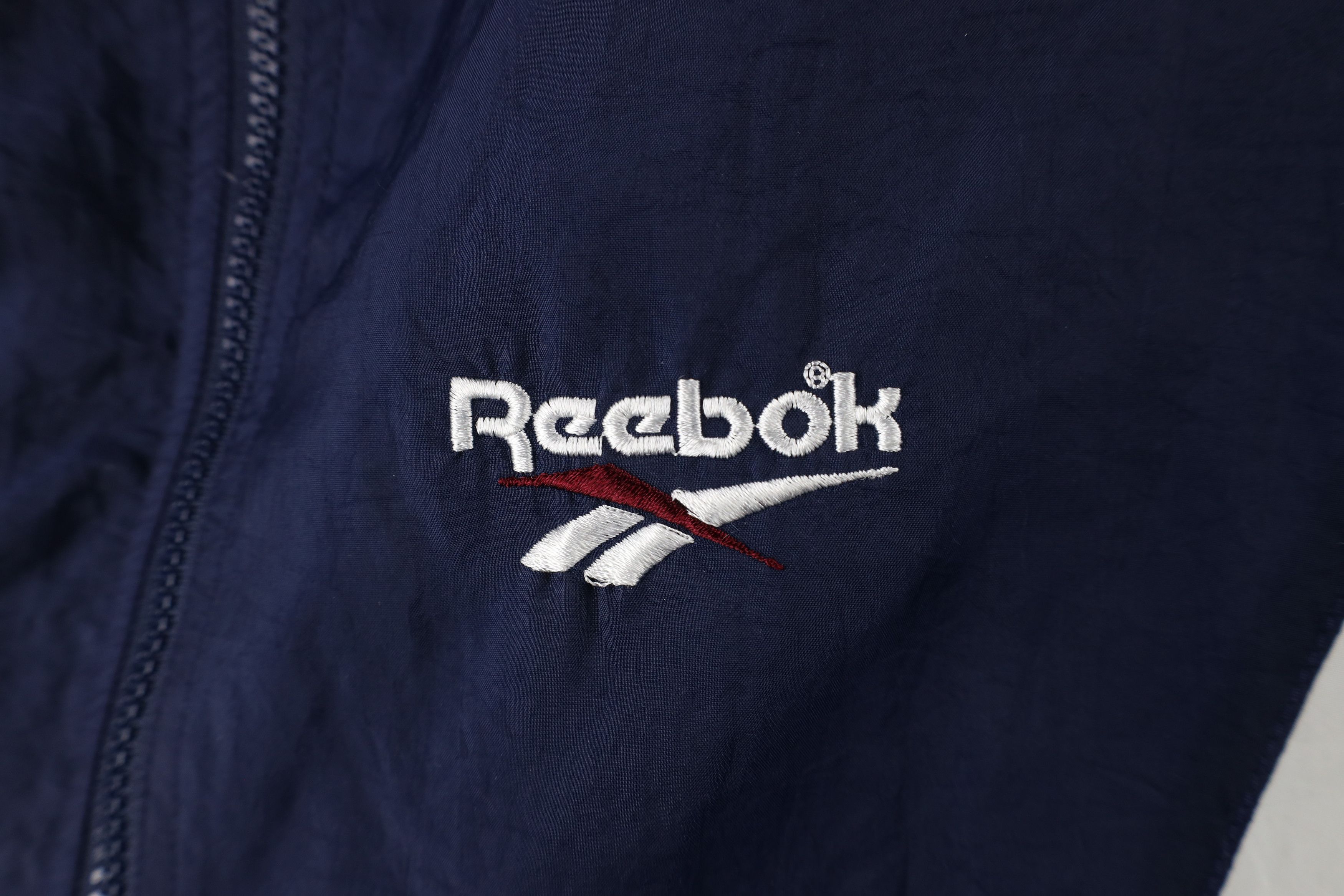 Reebok × Vintage Vintage 90s Reebok Block Big Logo Lined Windbreaker Jacket Size US L / EU 52-54 / 3 - 4 Thumbnail