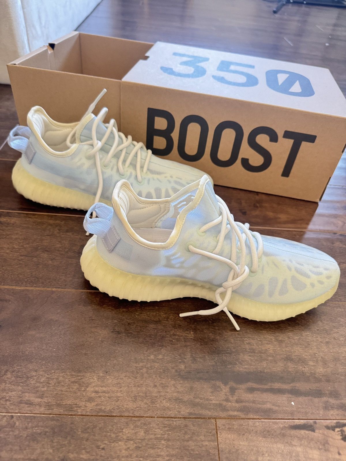 Yeezy Adidas Yeezy Boost V2 Mono Ice Size US 6.5 / IT 36.5 - 3 Thumbnail
