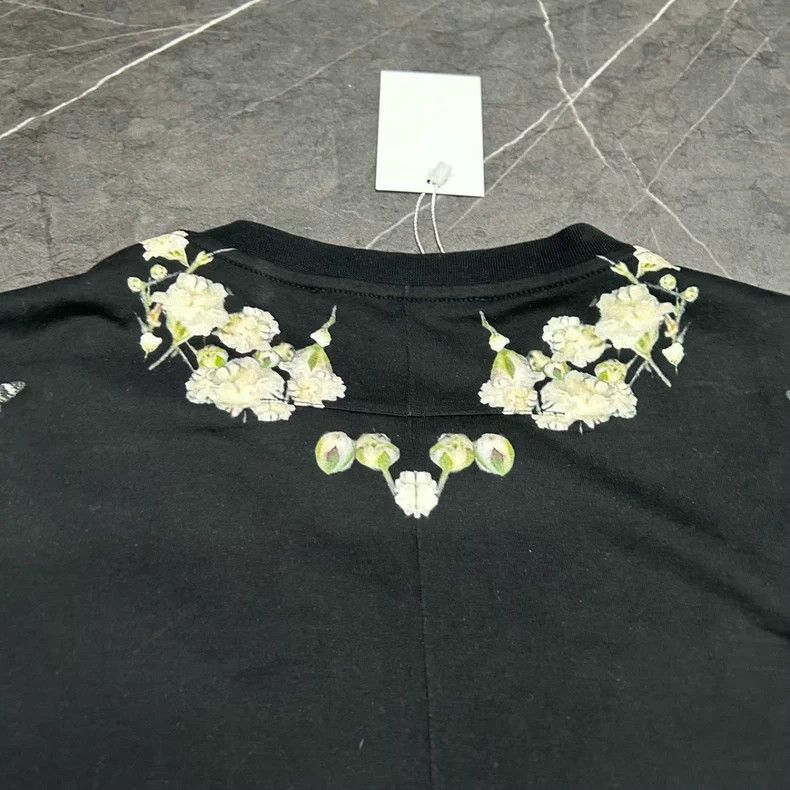 Givenchy Givenchy Madonna all stars short sleeve Size US S / EU 44-46 / 1 - 5 Thumbnail